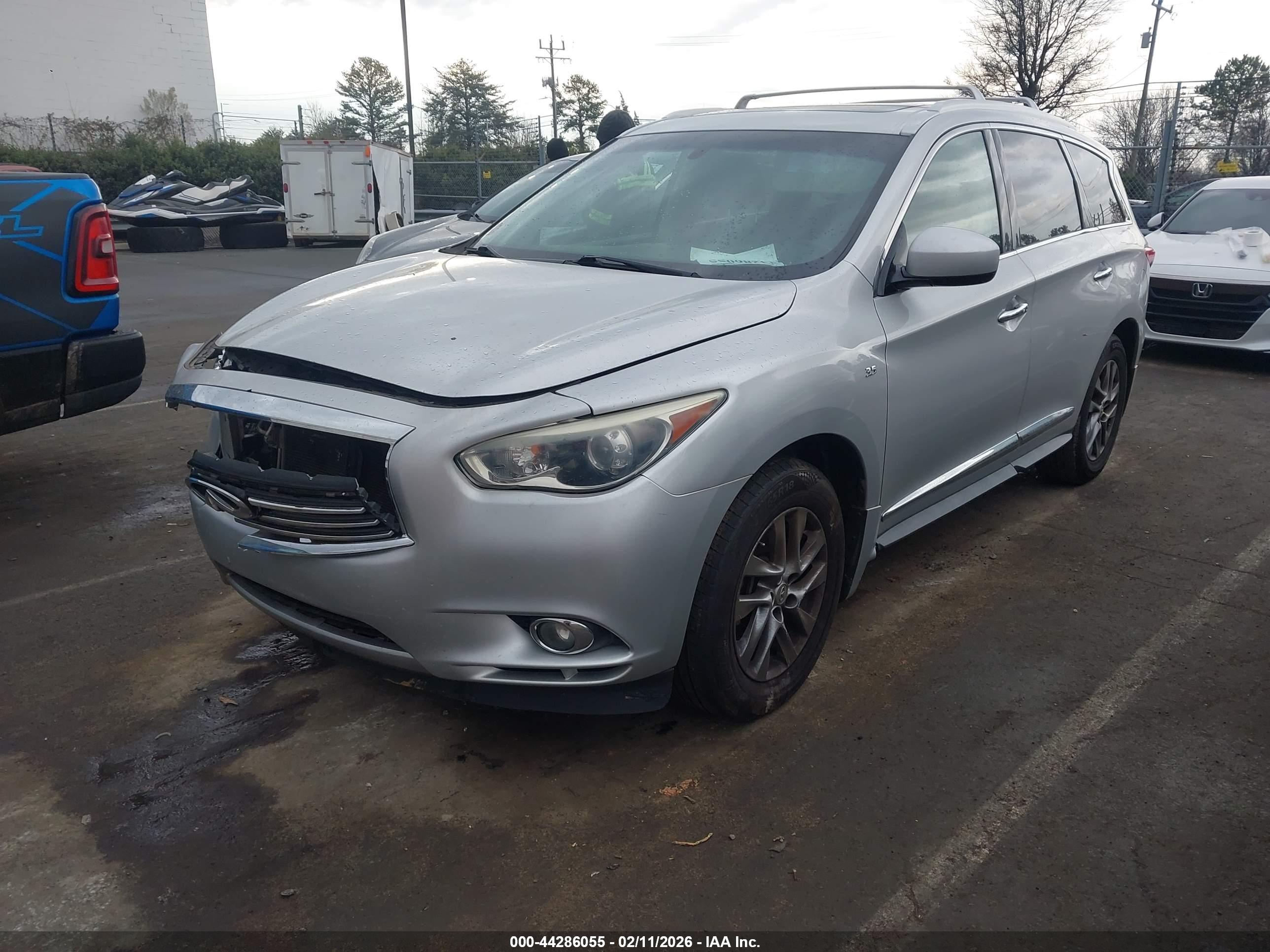 INFINITI QX60 image 2