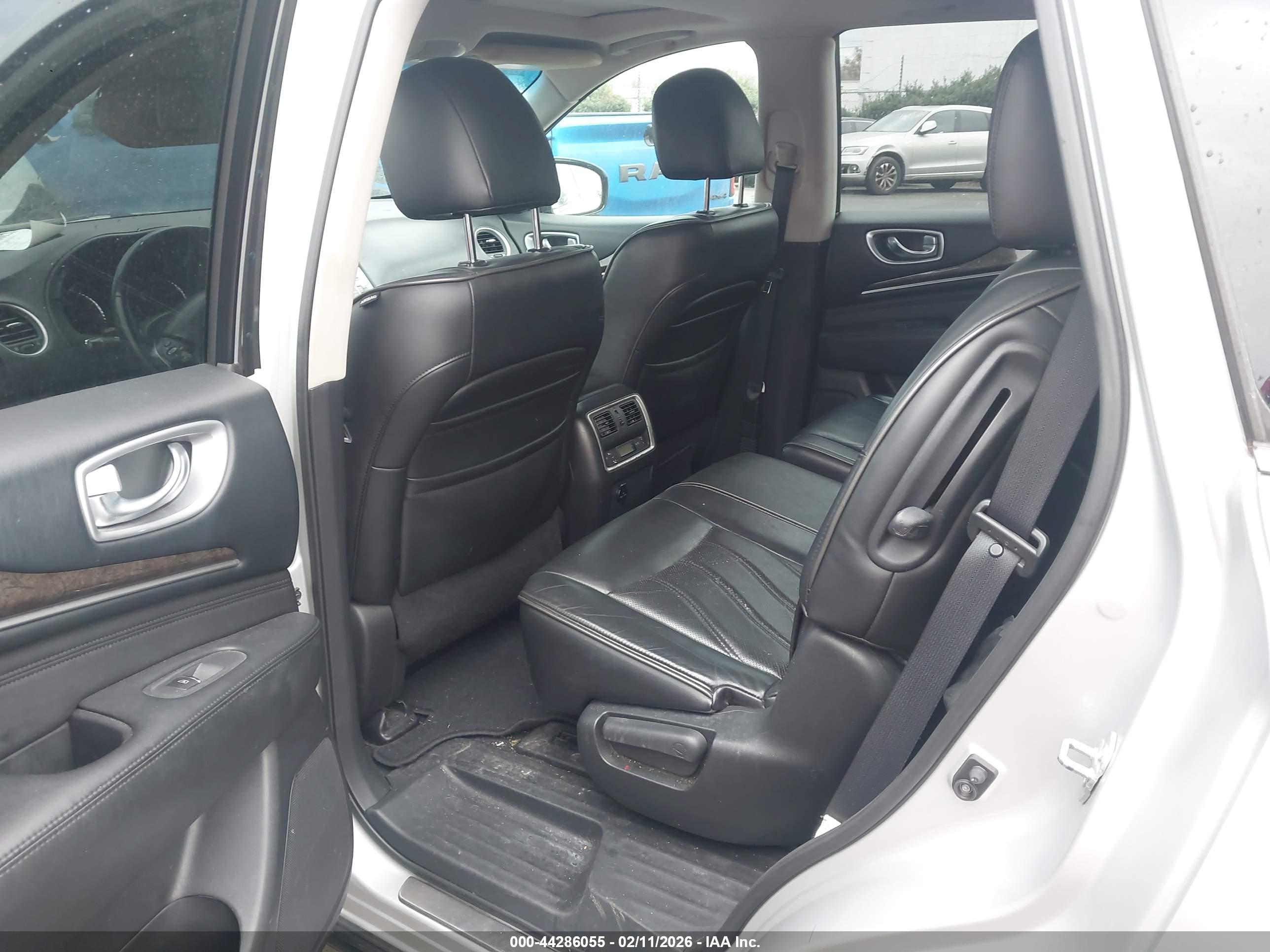 INFINITI QX60 image 8