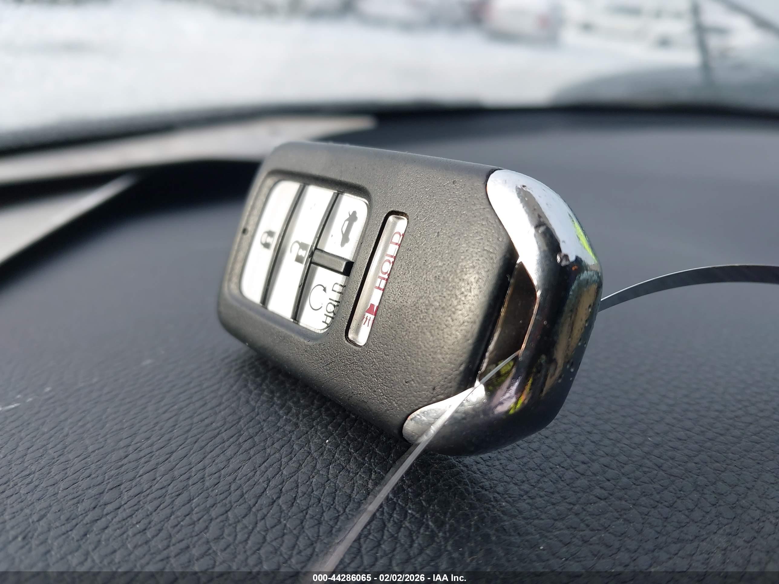 HONDA ACCORD image 11