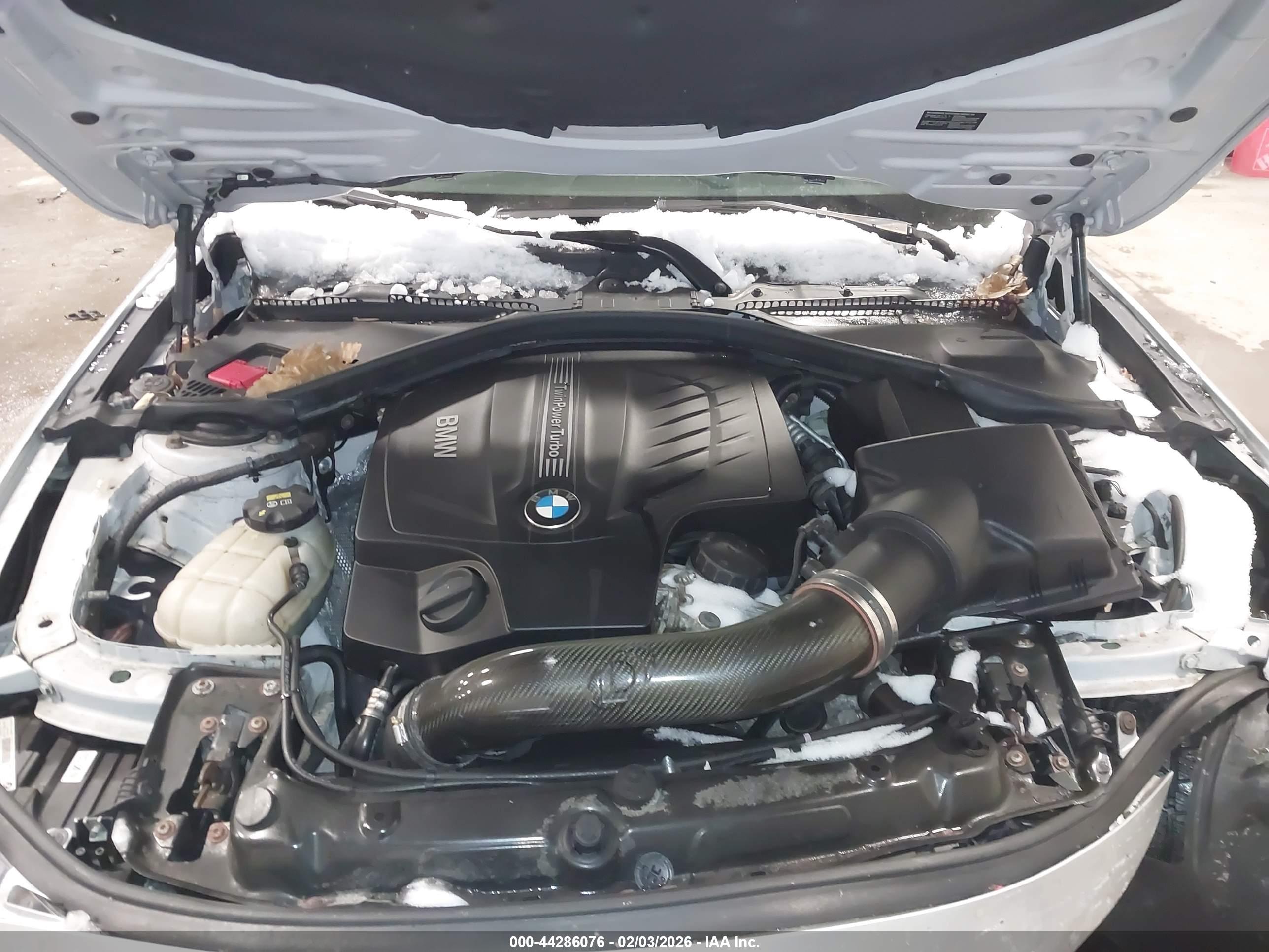 BMW 335I image 10