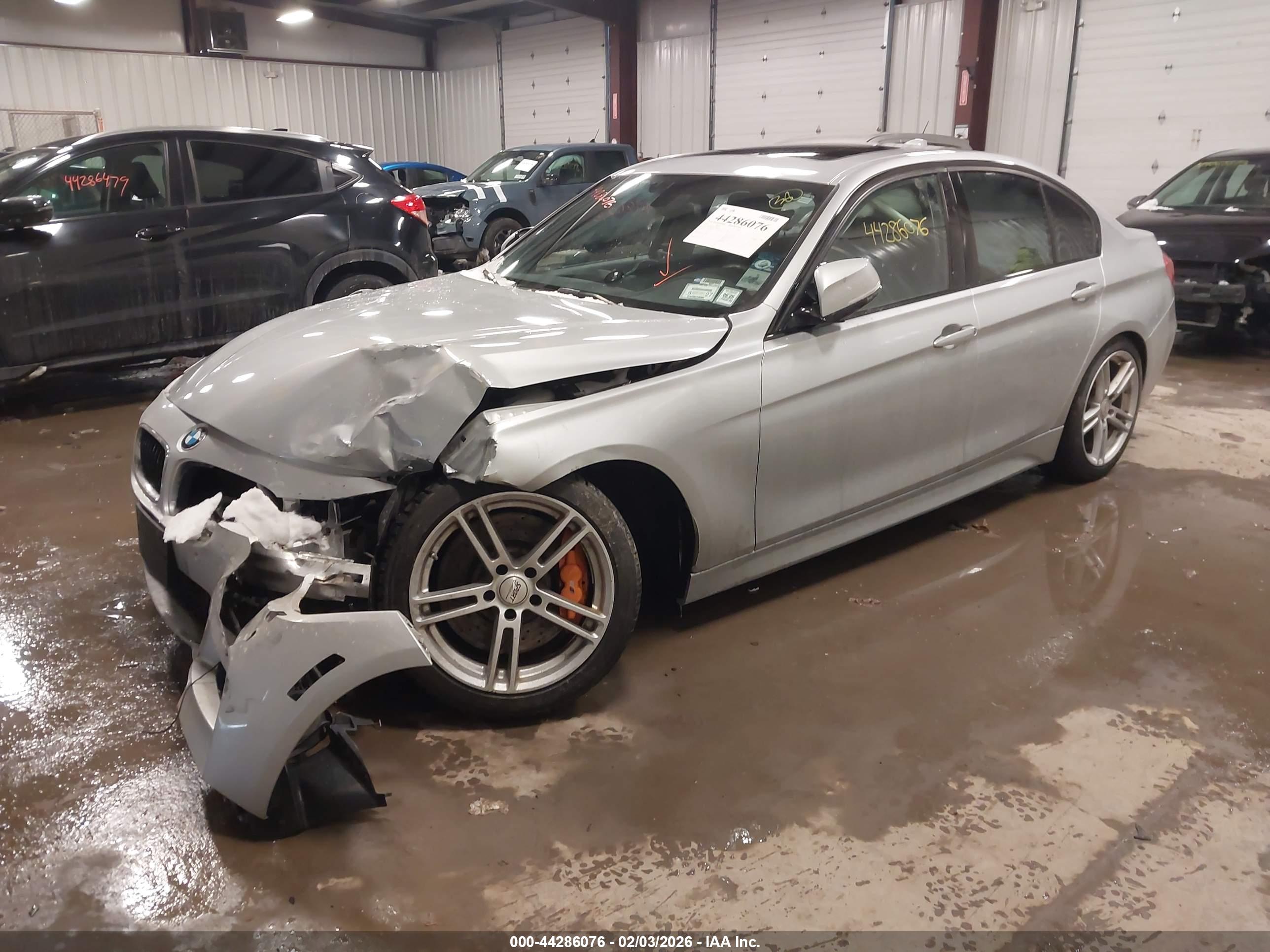 BMW 335I image 2