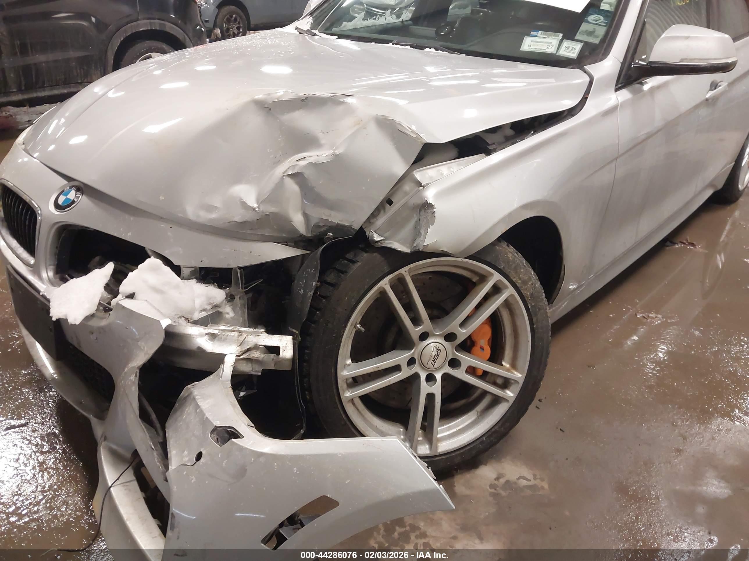 BMW 335I image 6