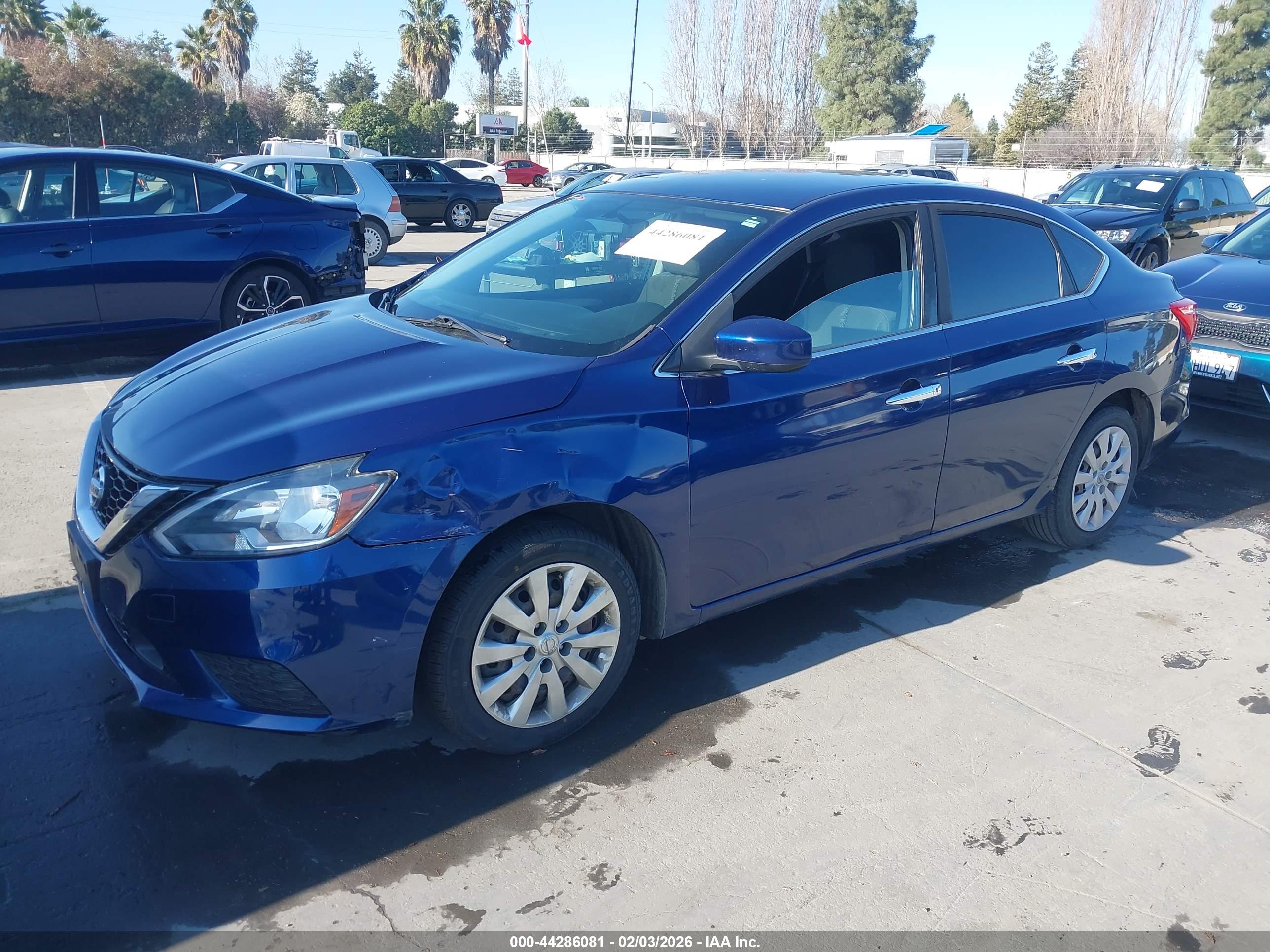 NISSAN SENTRA image 2