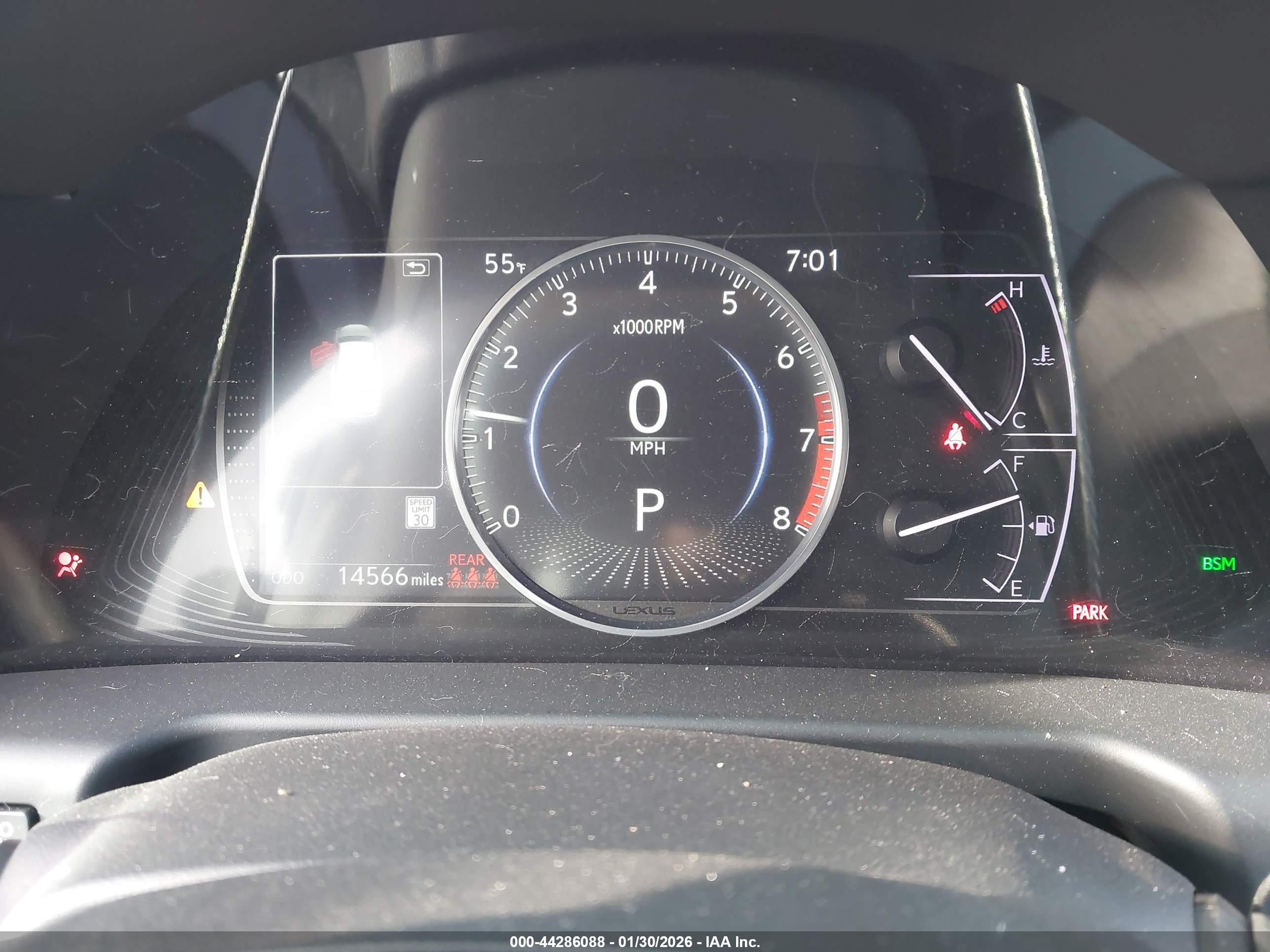 LEXUS ES image 7