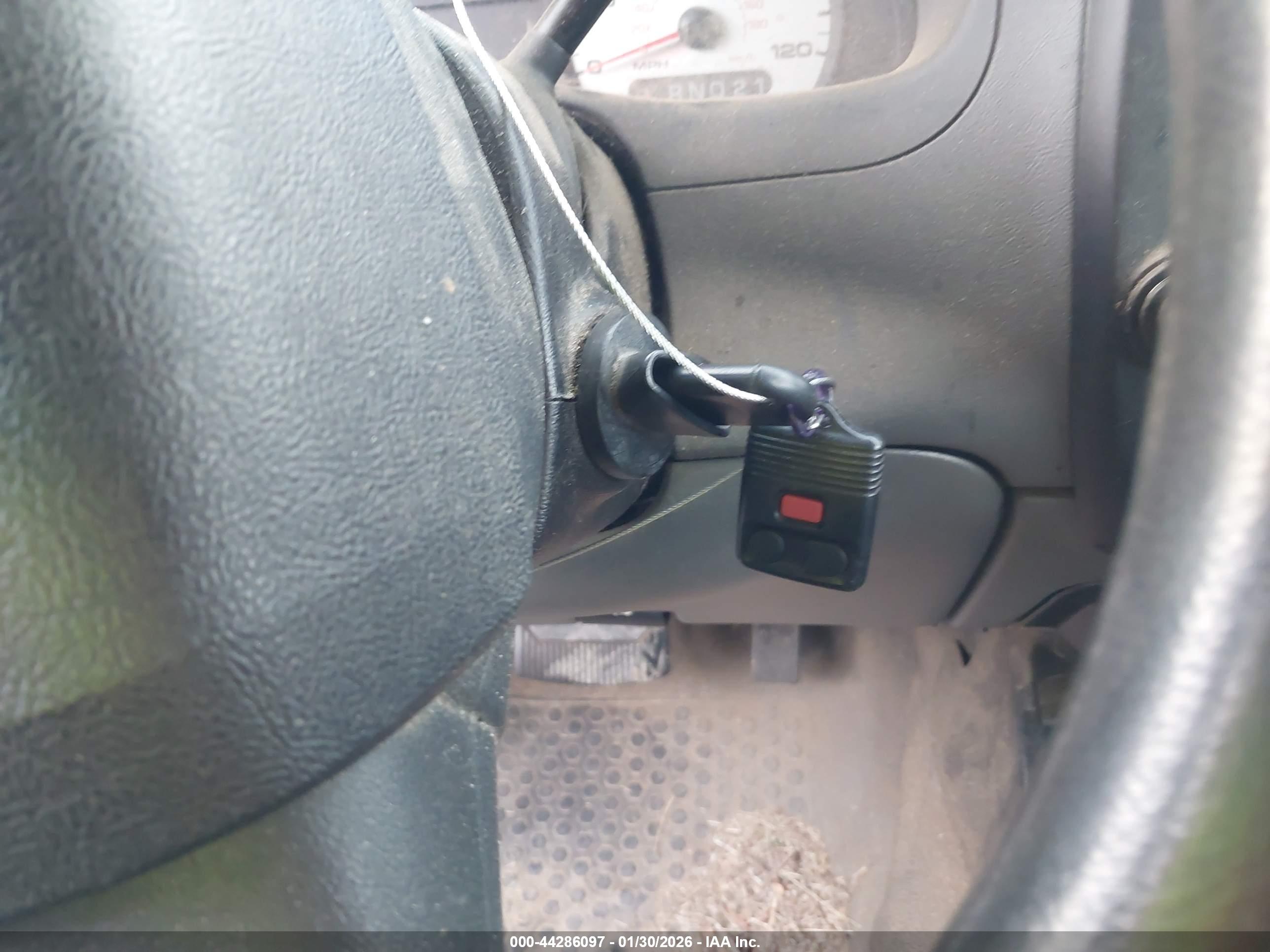 FORD RANGER image 11