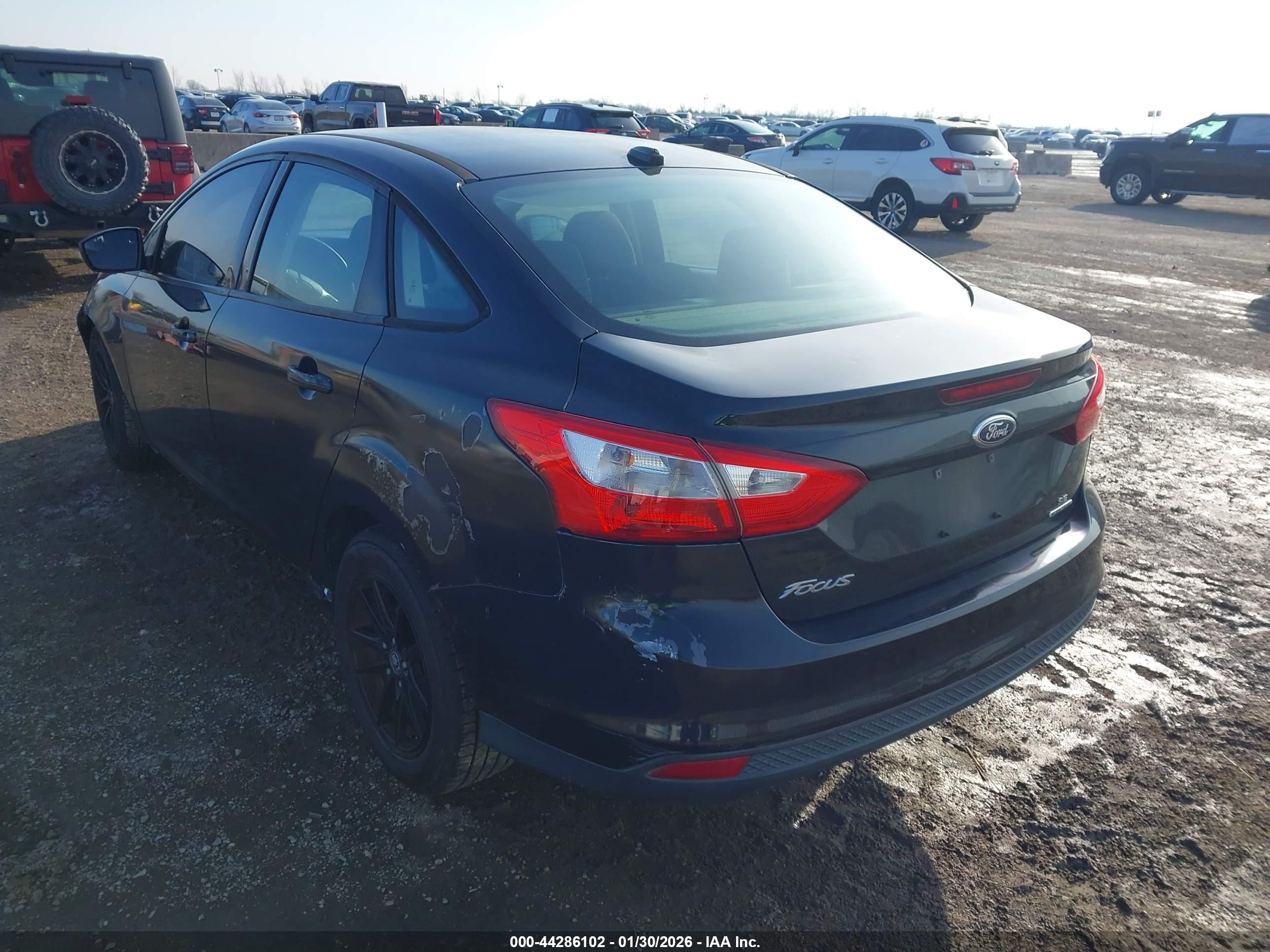 FORD FOCUS image 3