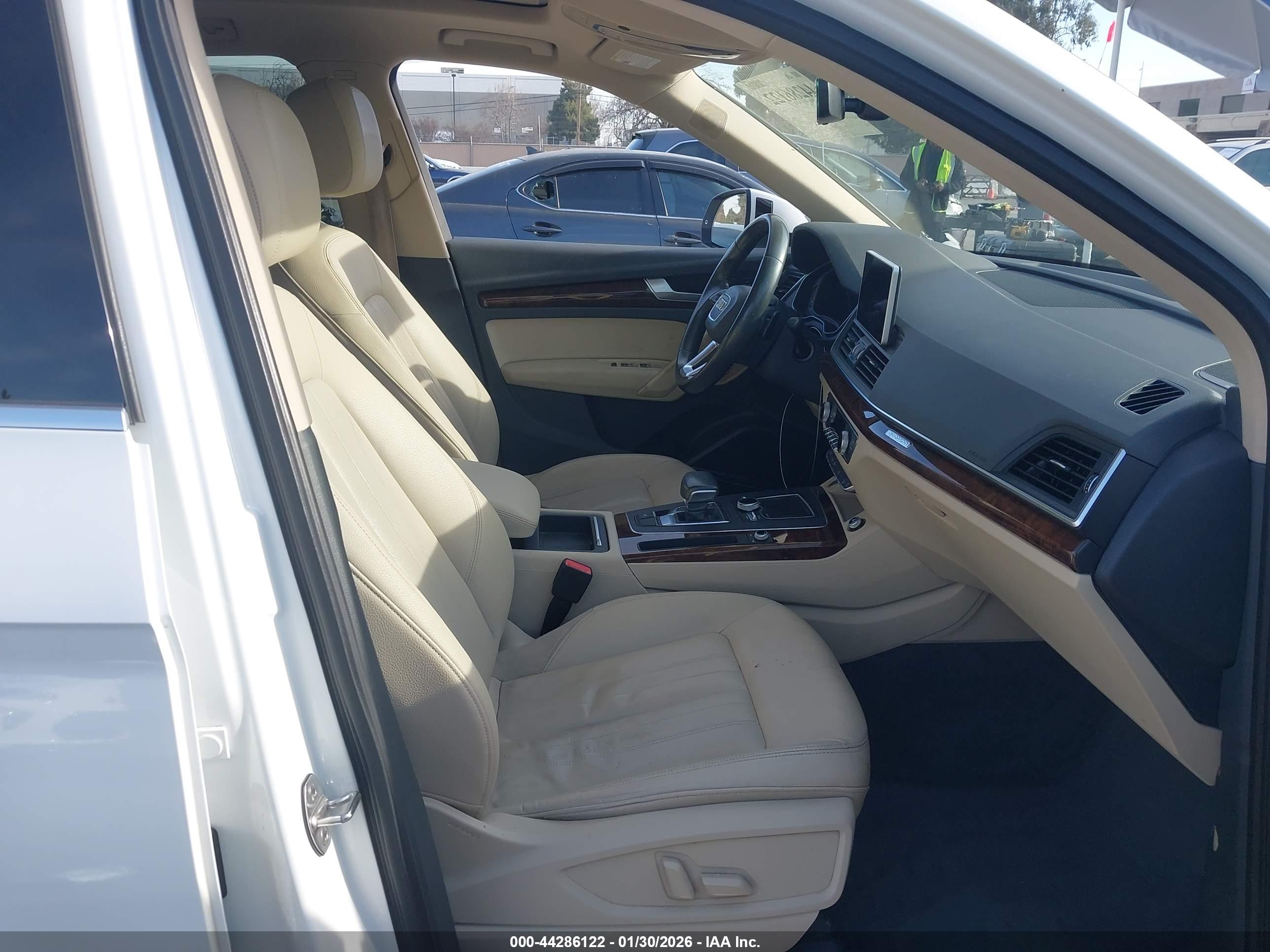 AUDI Q5 image 5