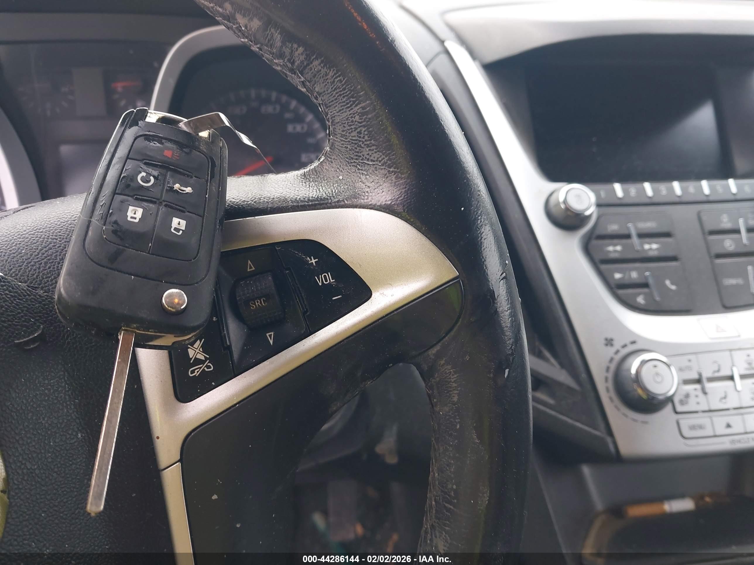 CHEVROLET EQUINOX image 11