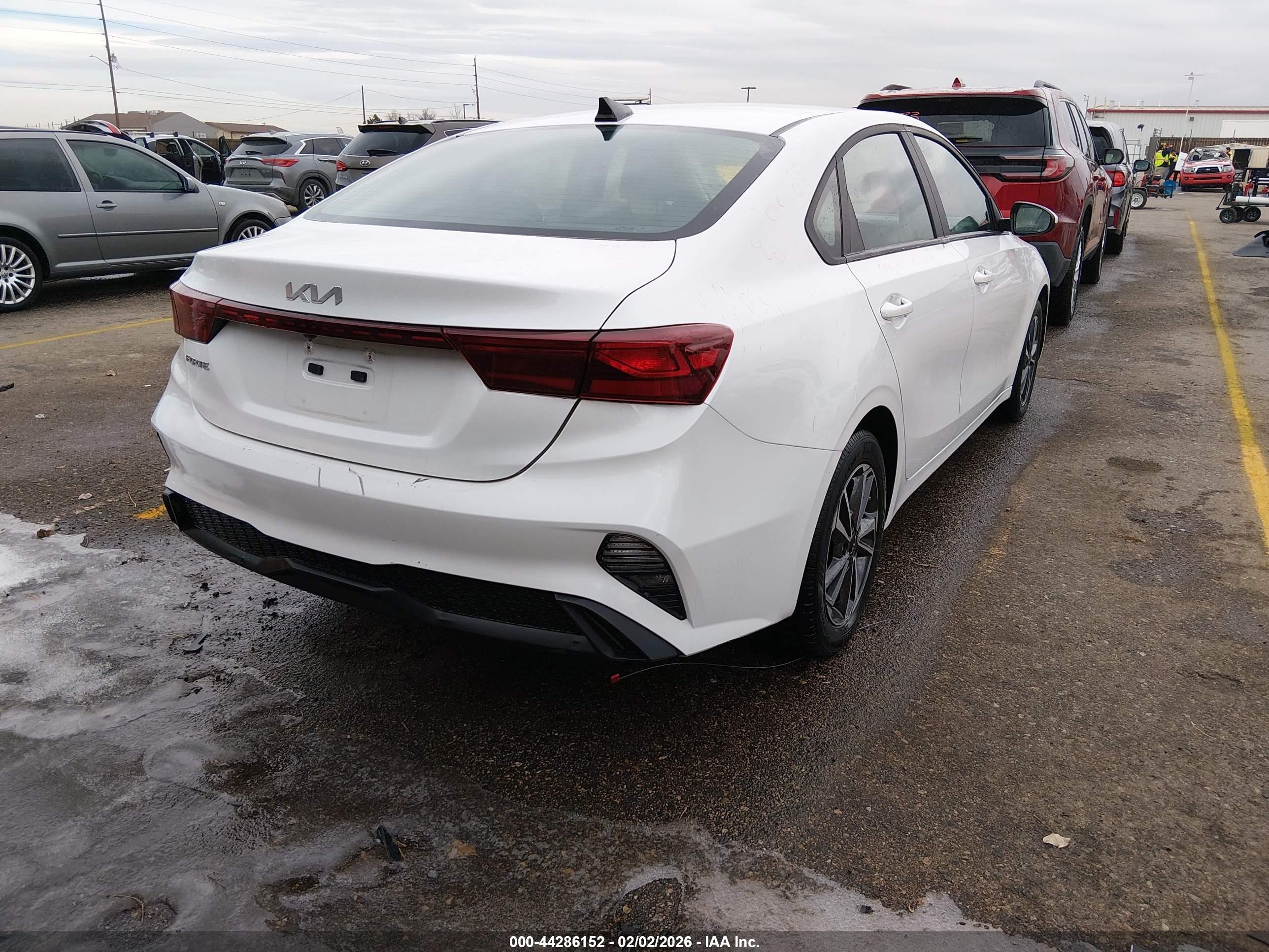 KIA FORTE image 4