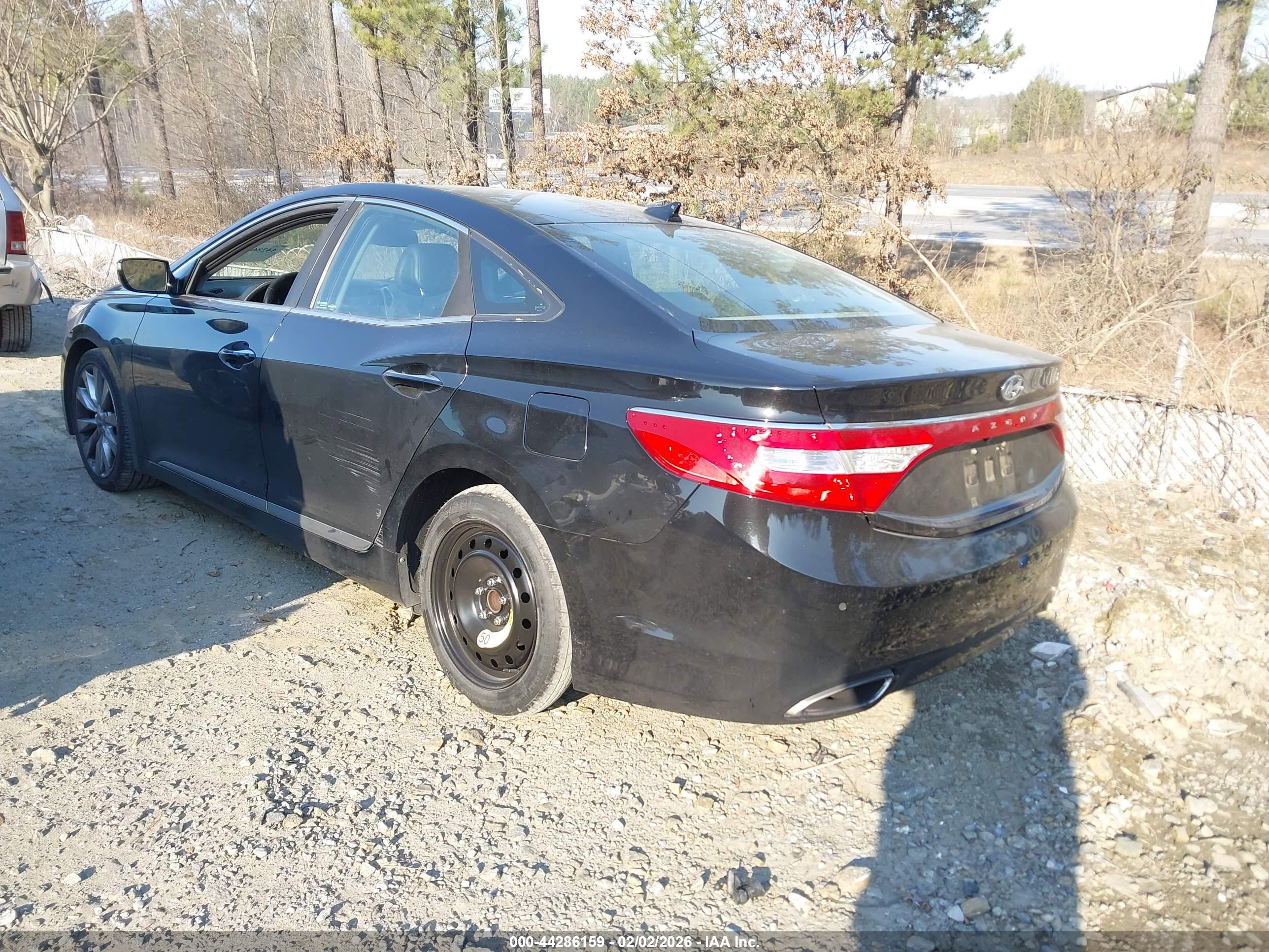 HYUNDAI AZERA image 3