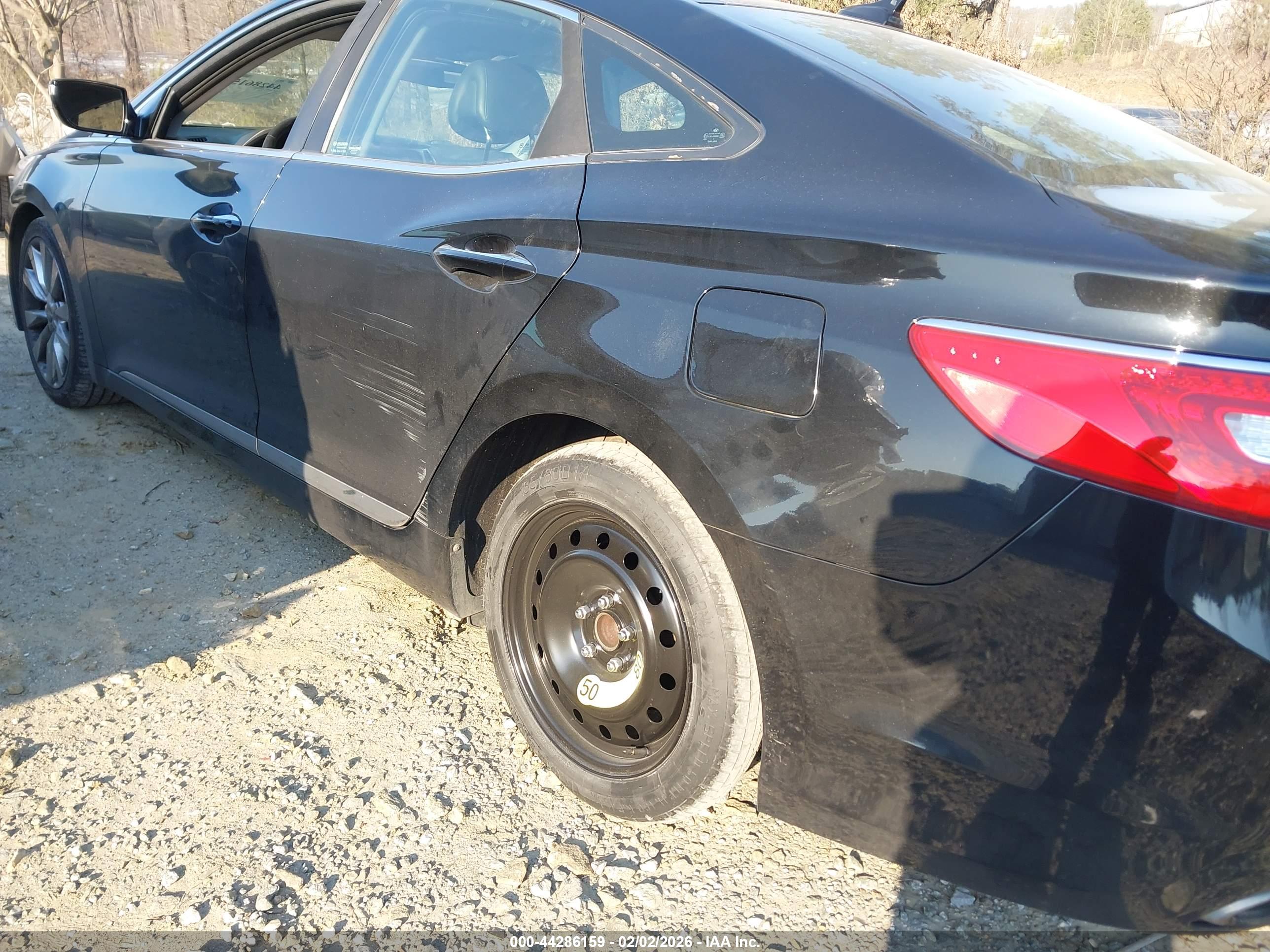 HYUNDAI AZERA image 6