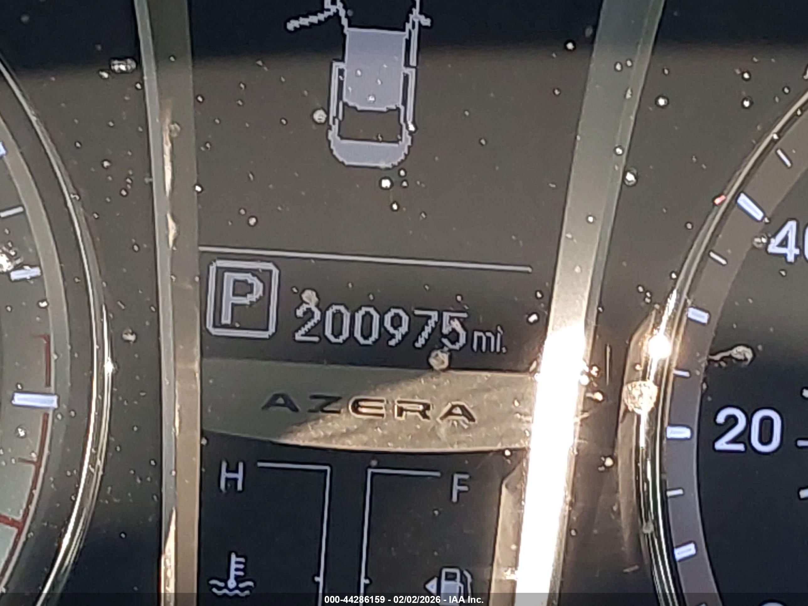 HYUNDAI AZERA image 7