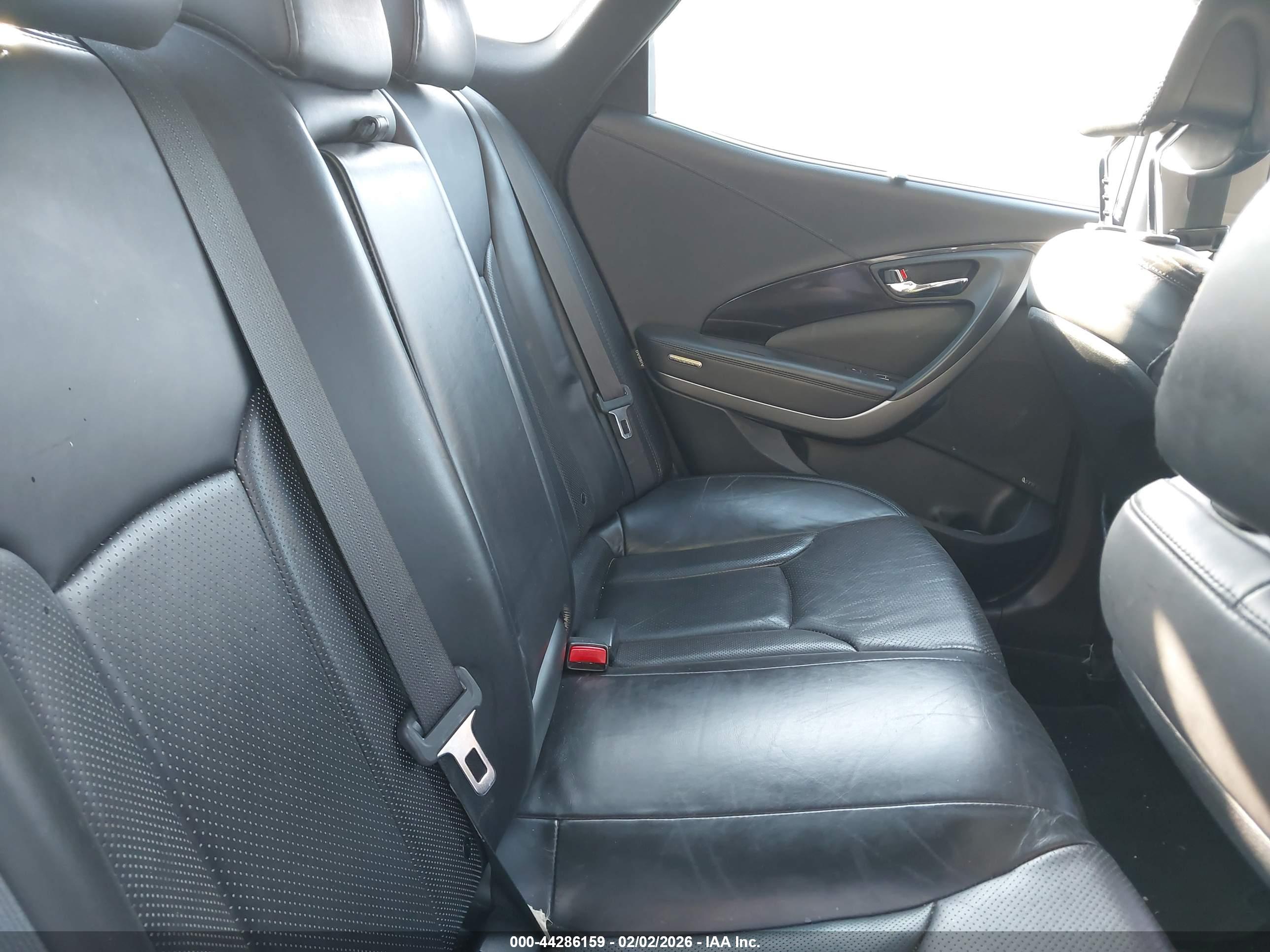 HYUNDAI AZERA image 8