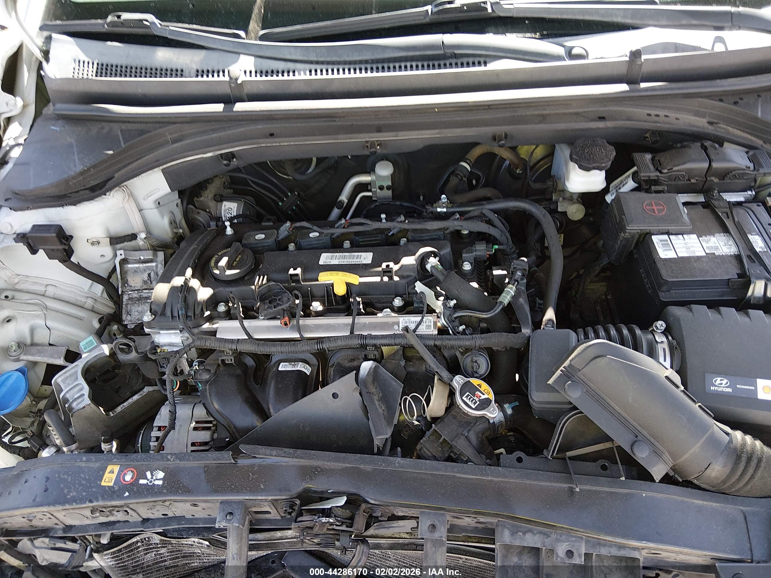 HYUNDAI ELANTRA image 10