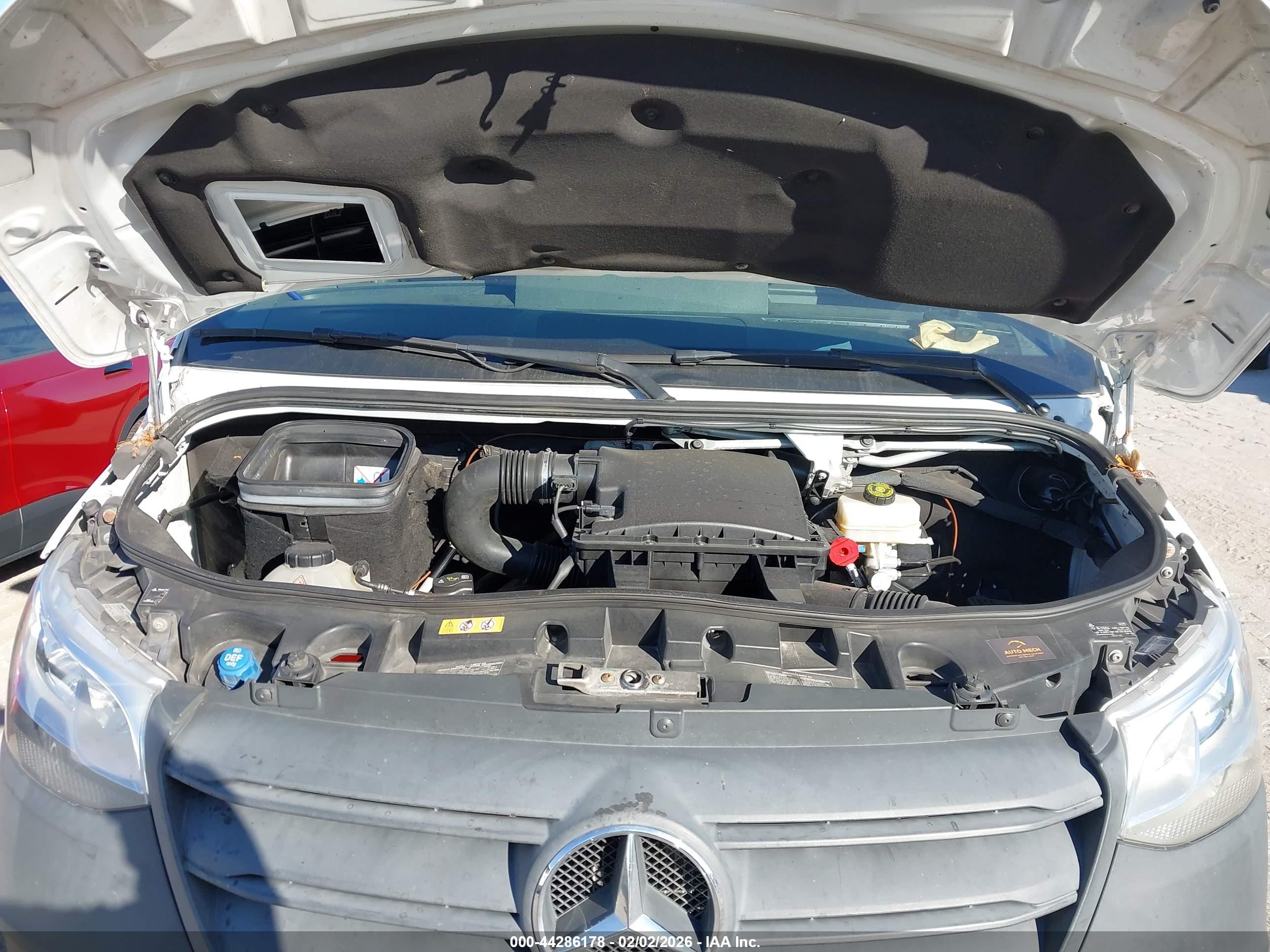 MERCEDES-BENZ SPRINTER image 10