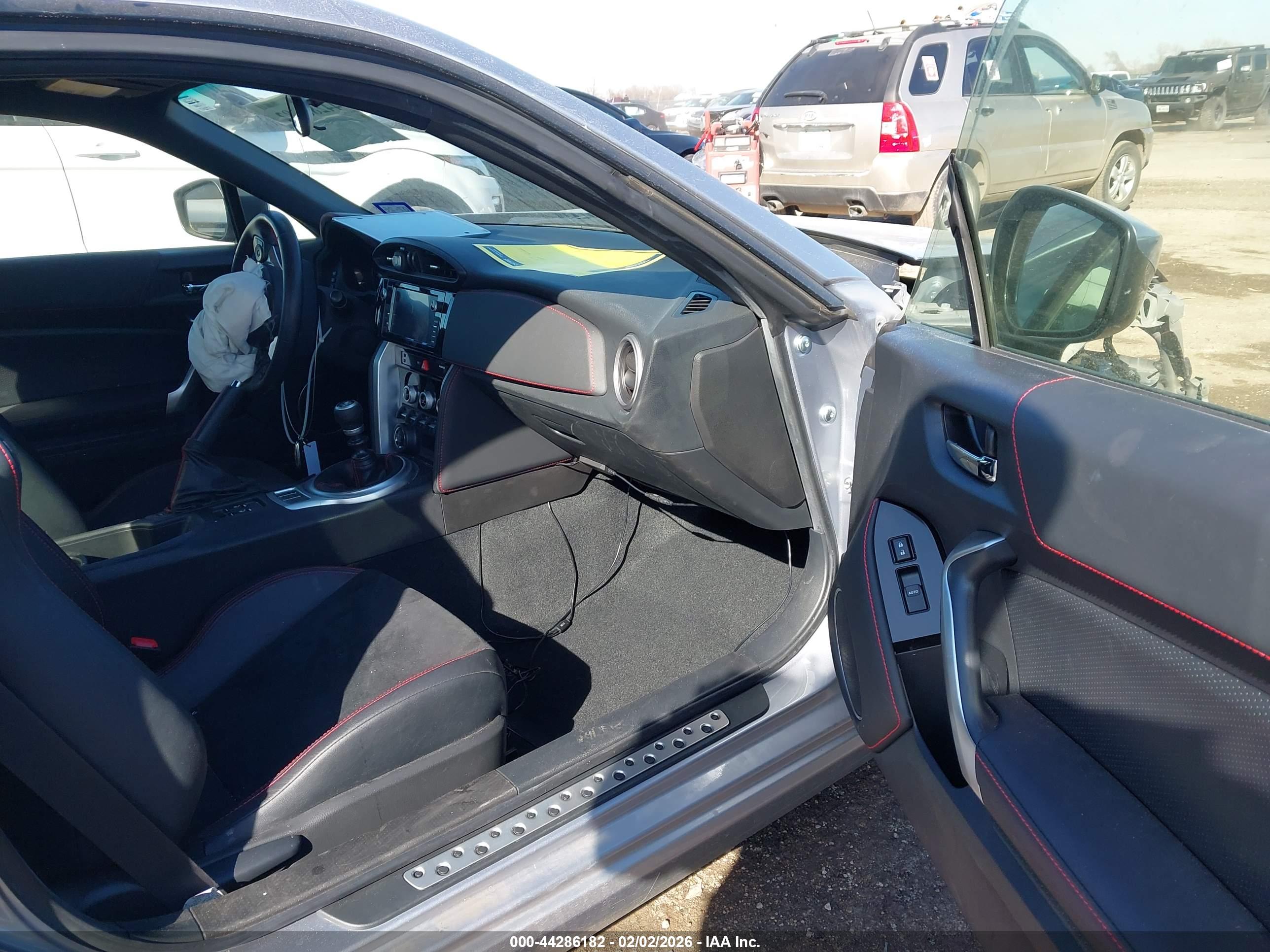 SUBARU BRZ image 5