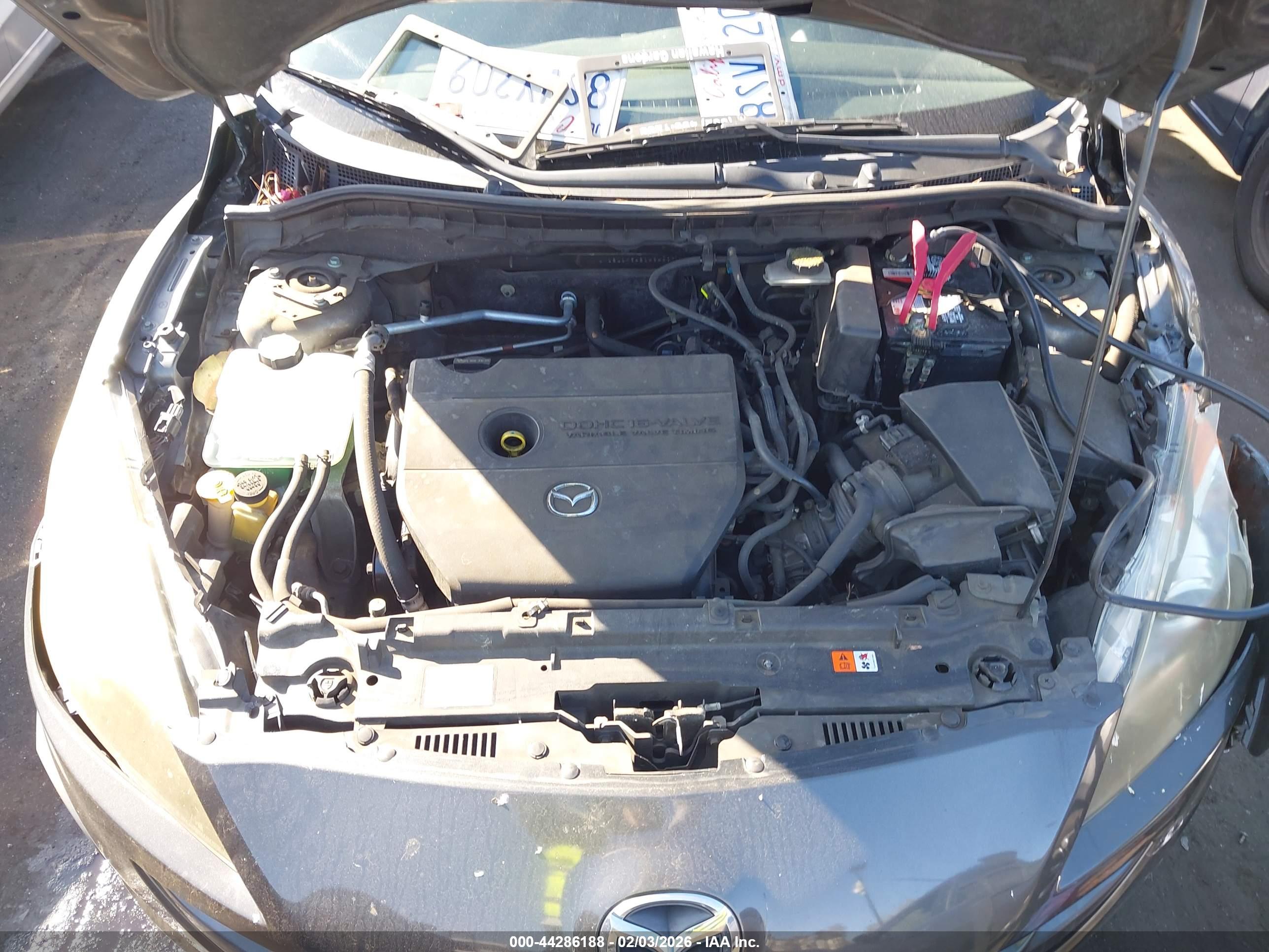MAZDA MAZDA3 image 10
