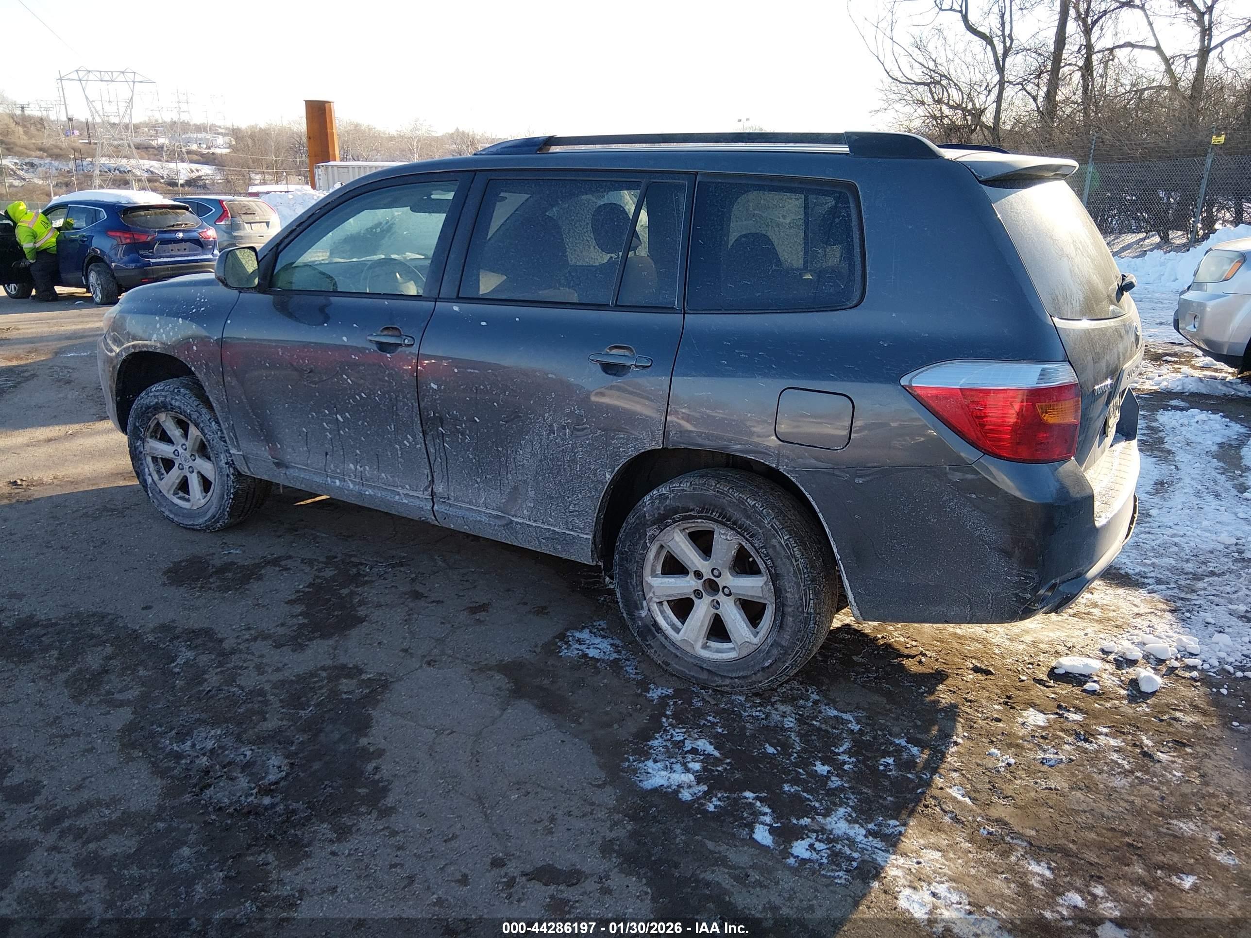 TOYOTA HIGHLANDER image 3