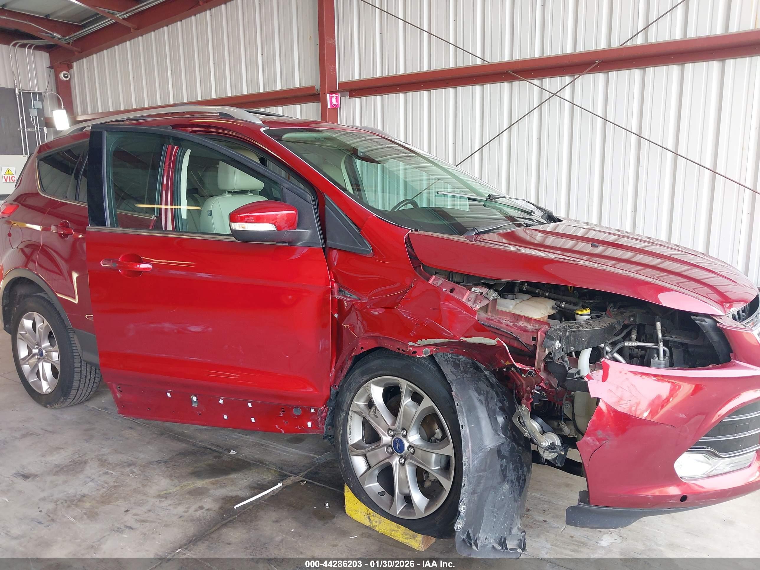 FORD ESCAPE image 6