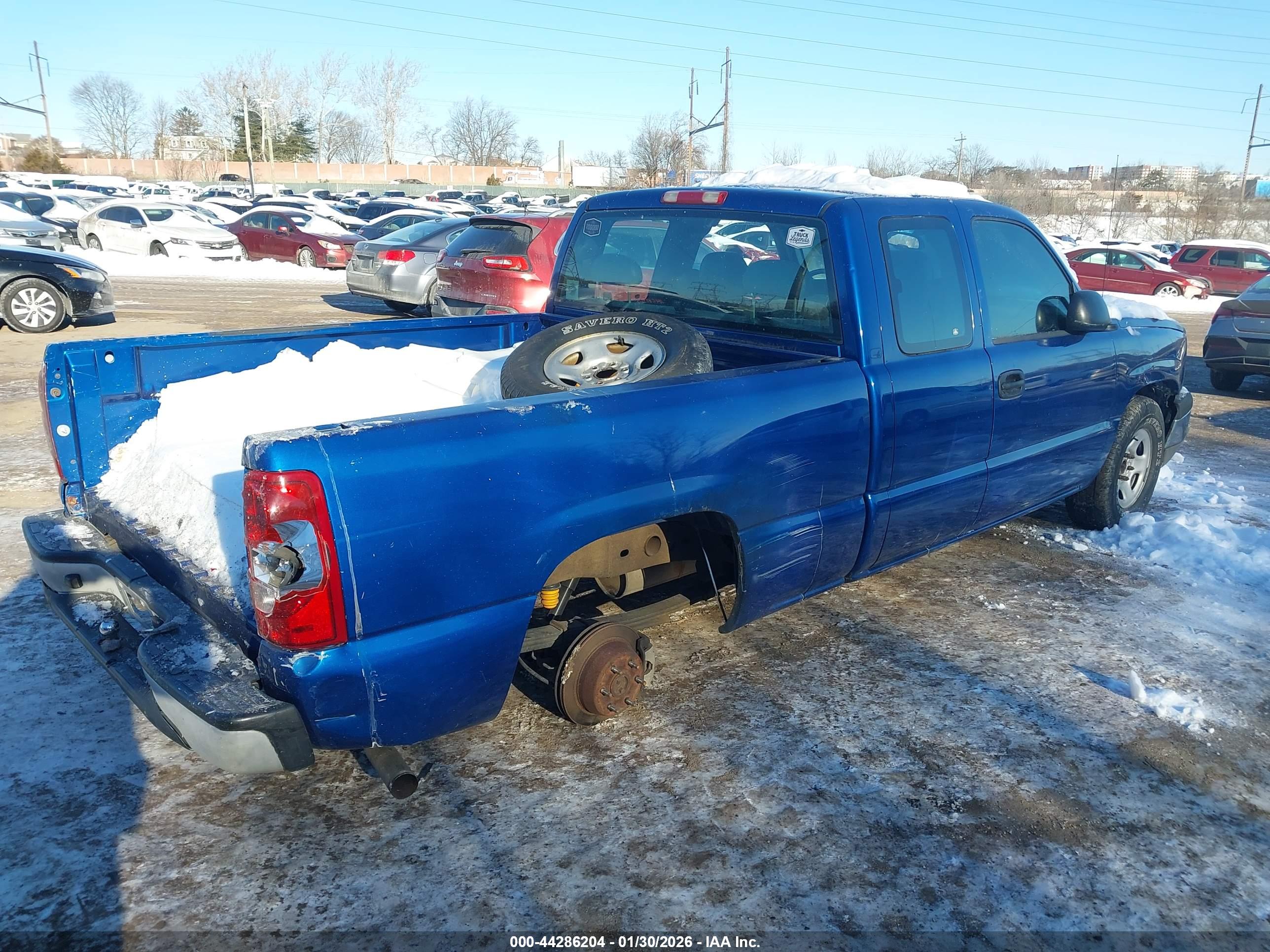 CHEVROLET SILVERADO image 4