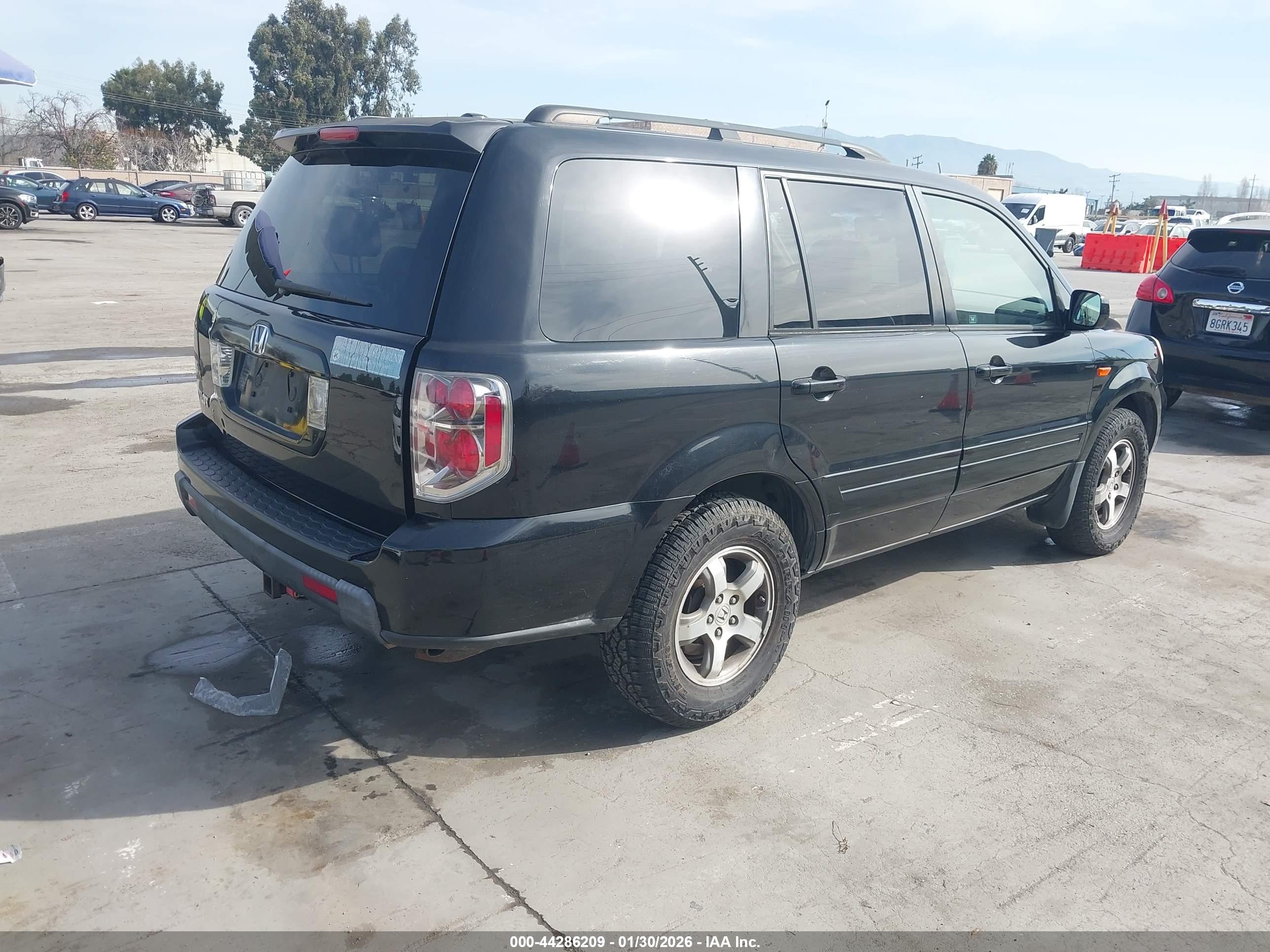 HONDA PILOT image 4
