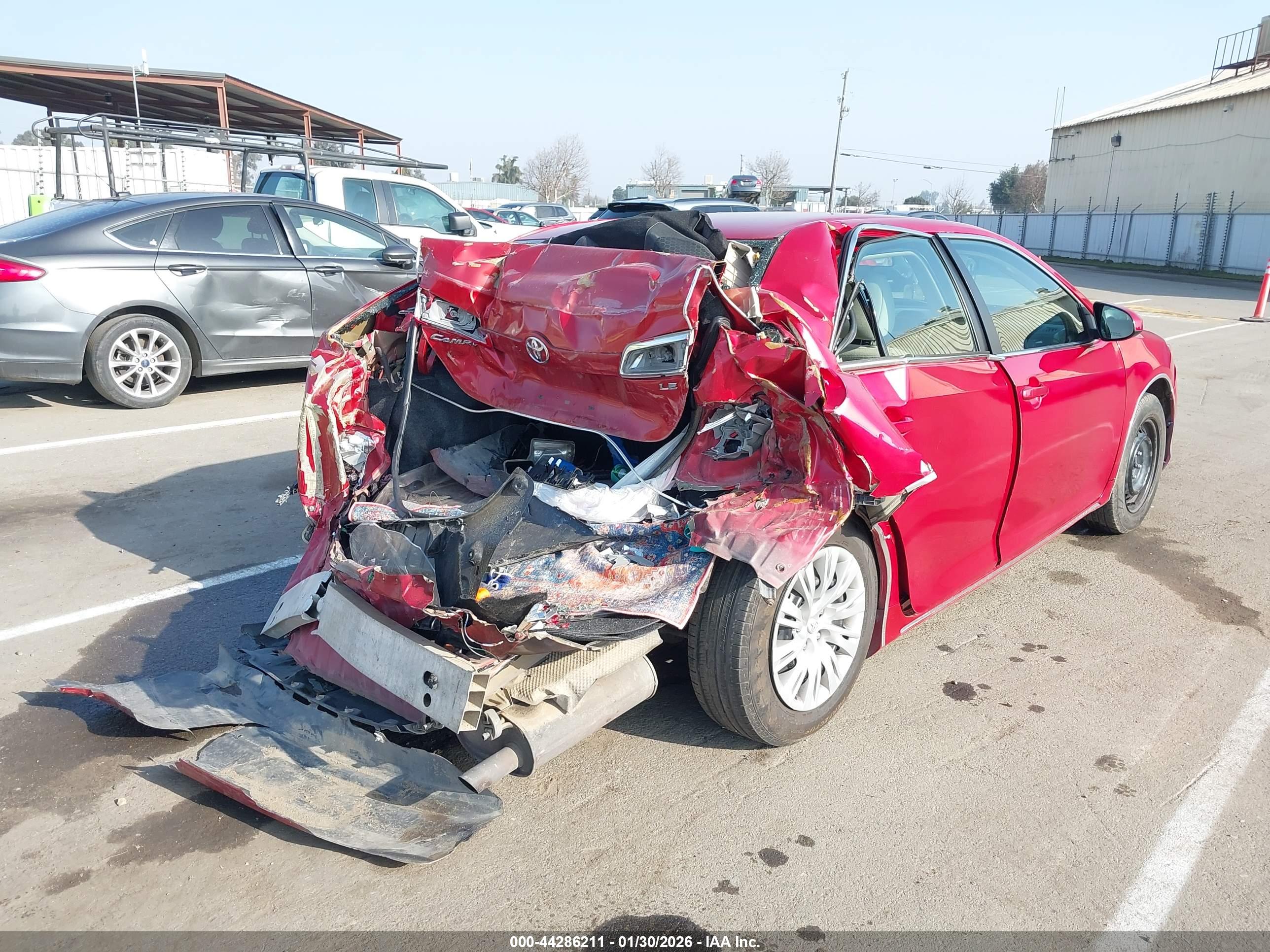 TOYOTA CAMRY image 4