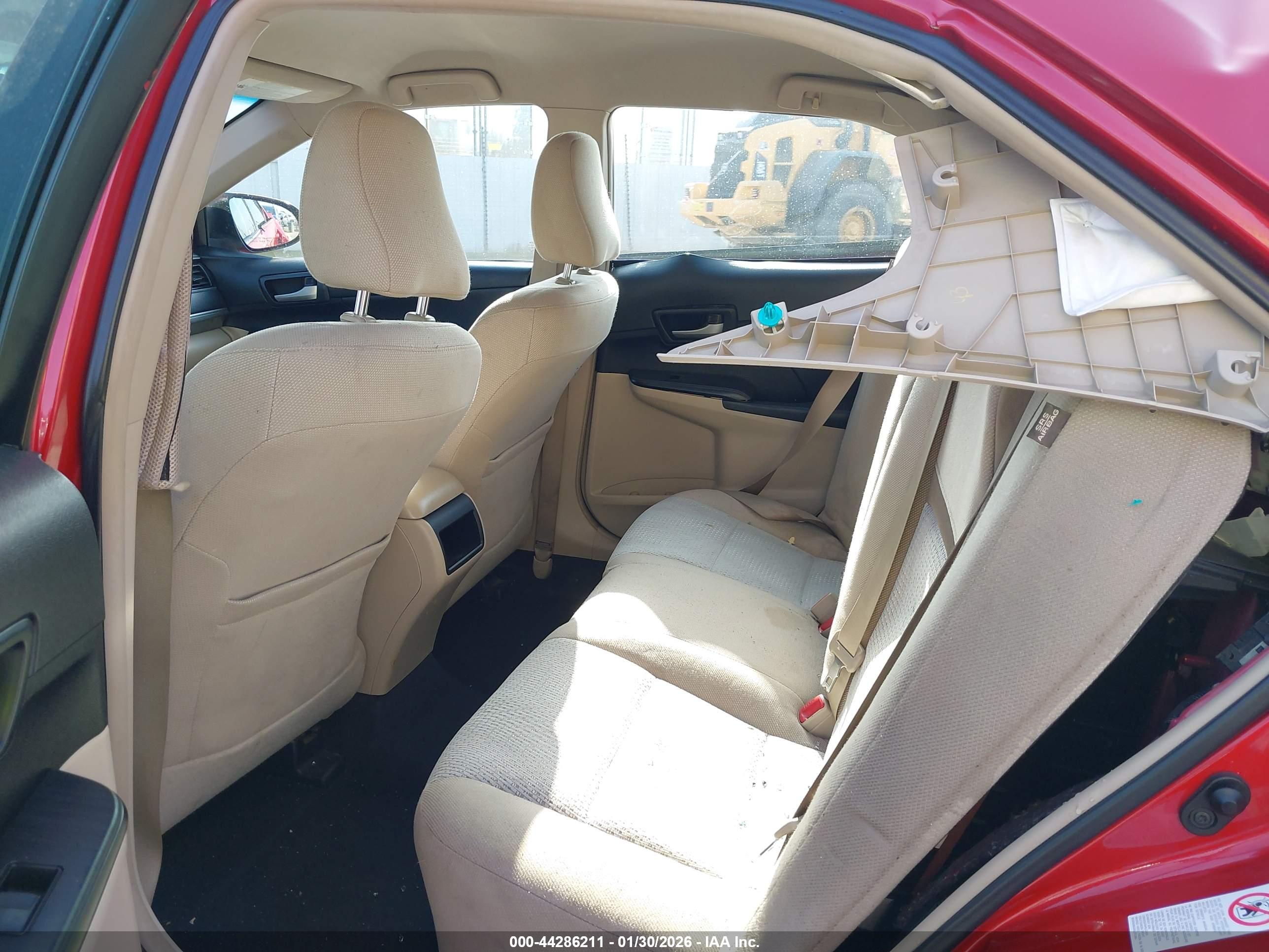 TOYOTA CAMRY image 8