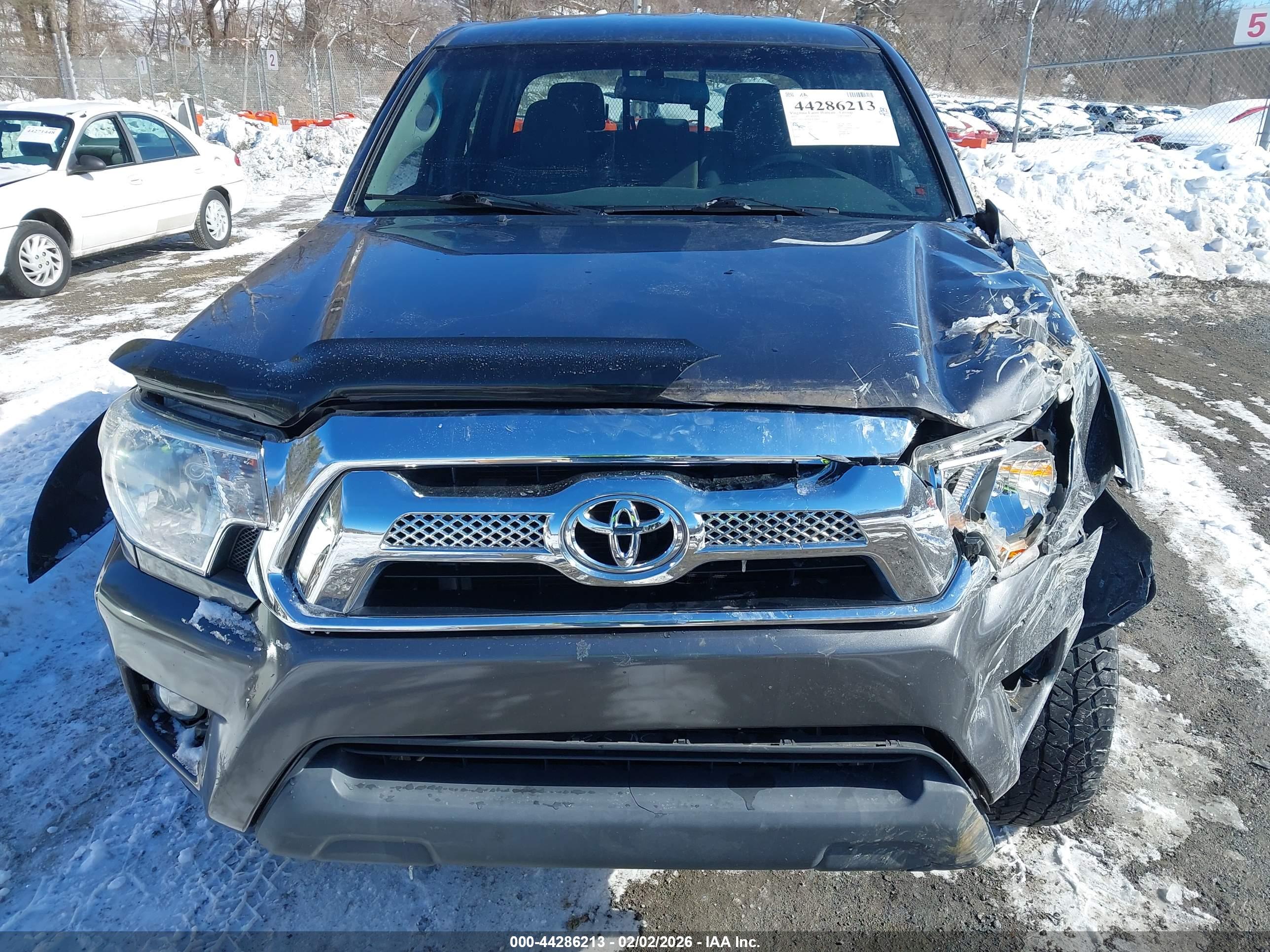 TOYOTA TACOMA image 6