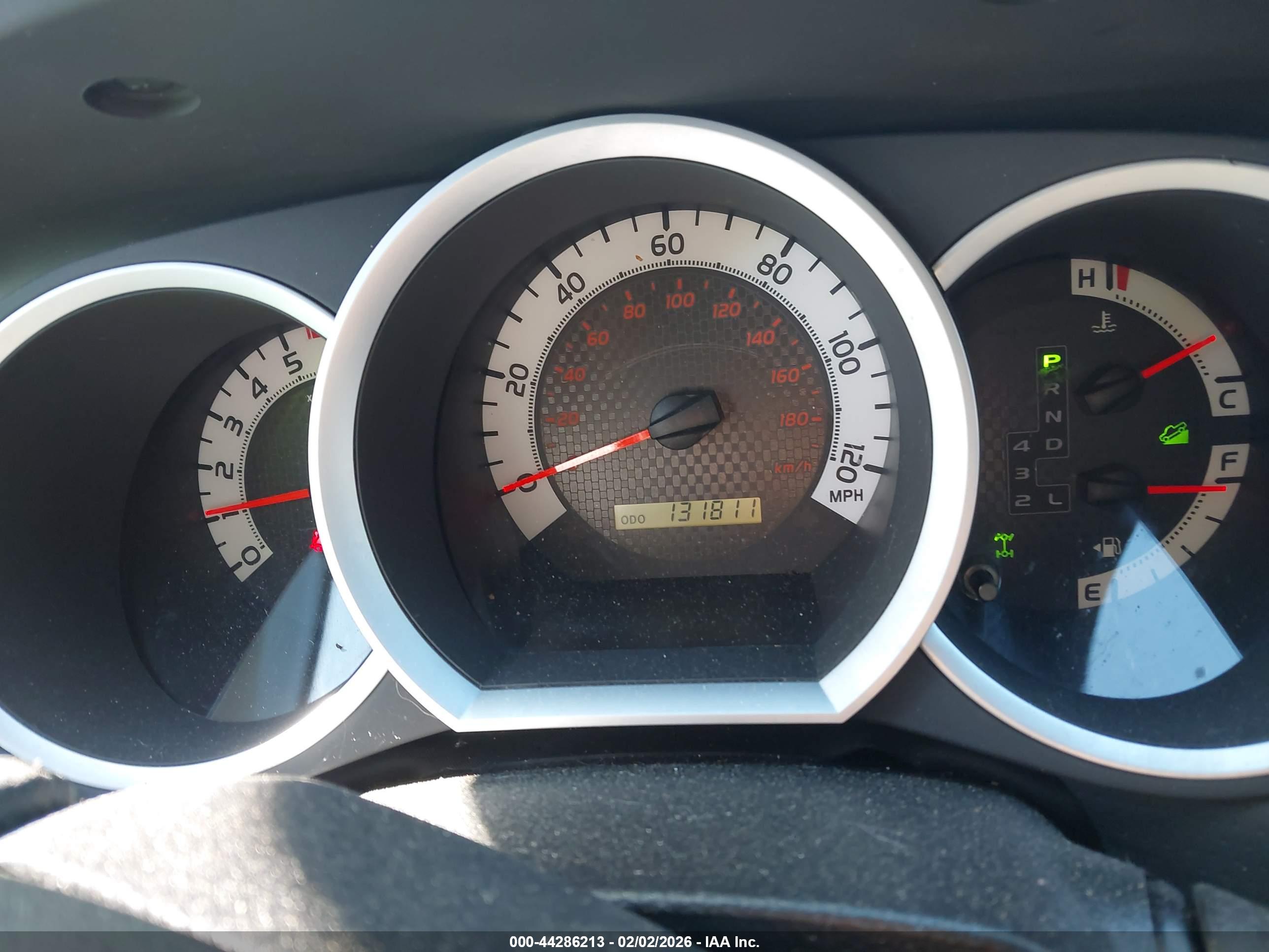 TOYOTA TACOMA image 7