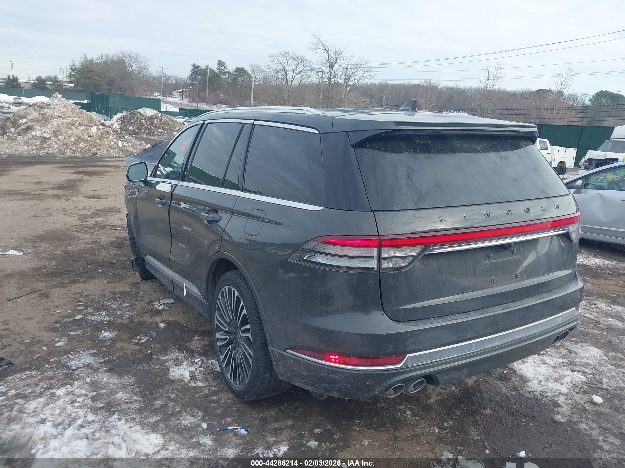 LINCOLN AVIATOR image 3