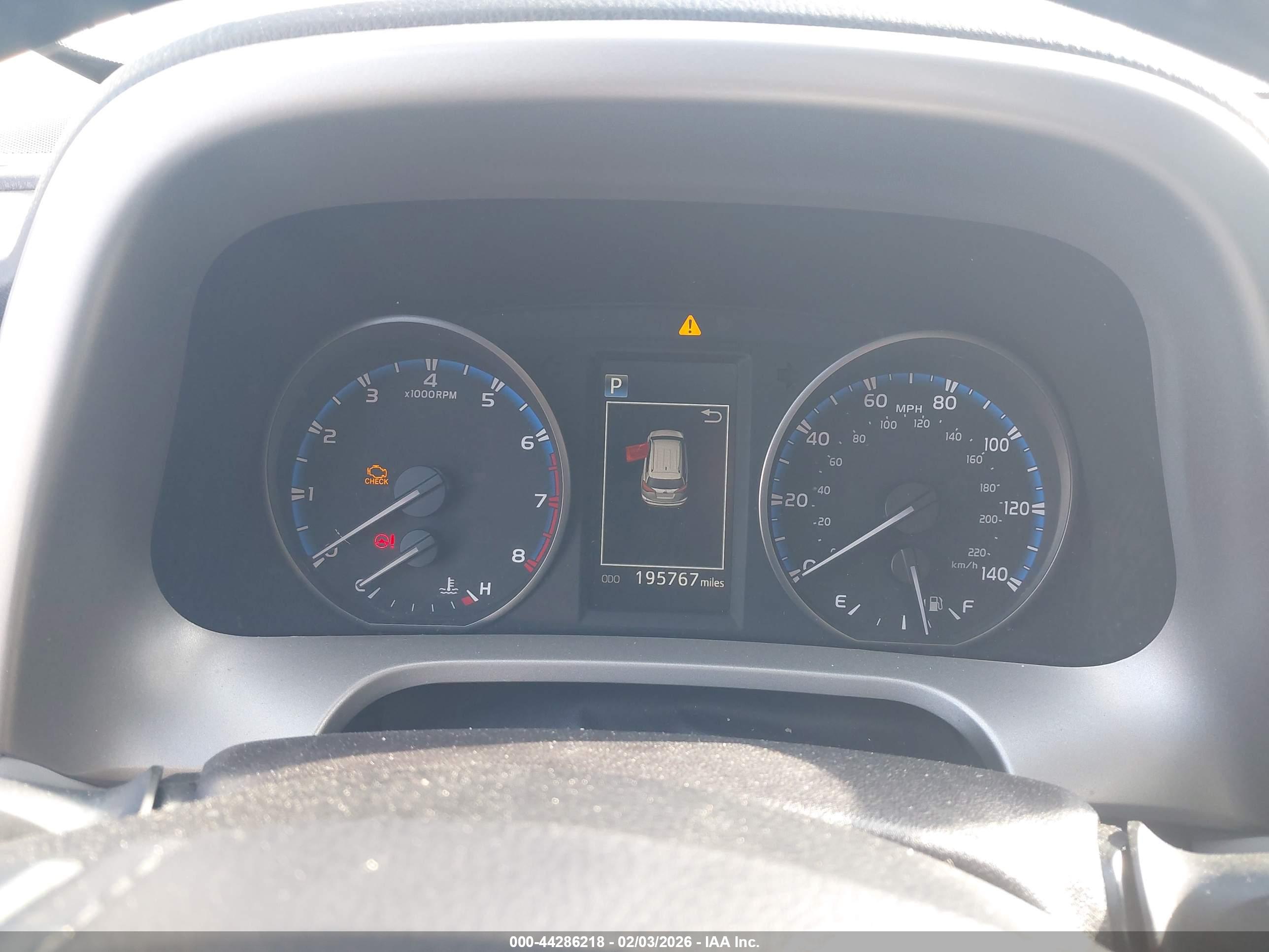 TOYOTA RAV4 image 7