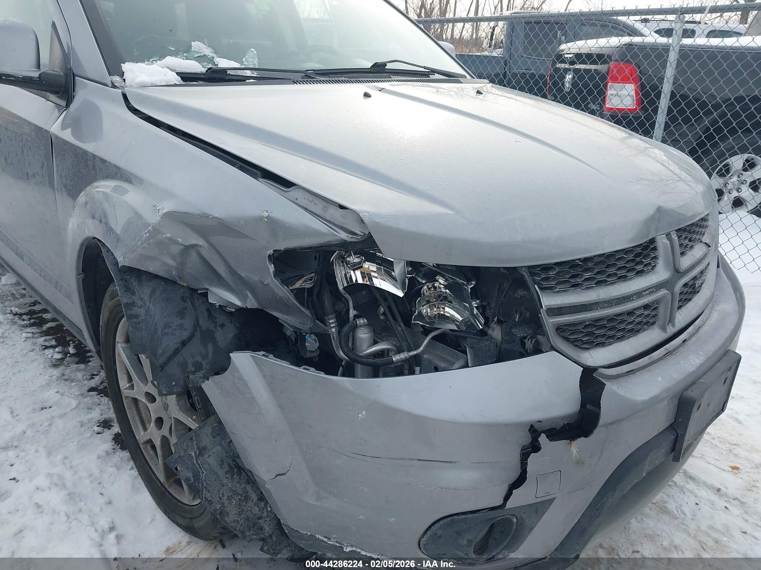 DODGE JOURNEY image 6
