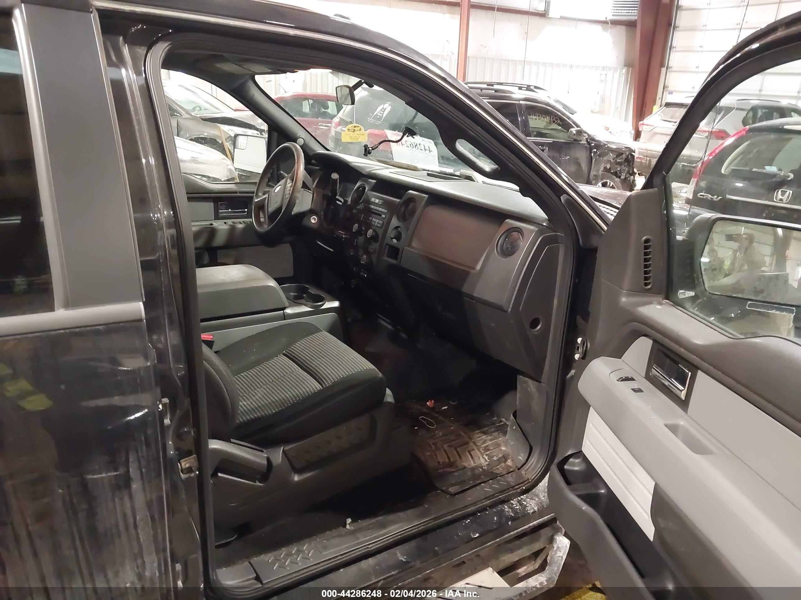 FORD F-150 image 5