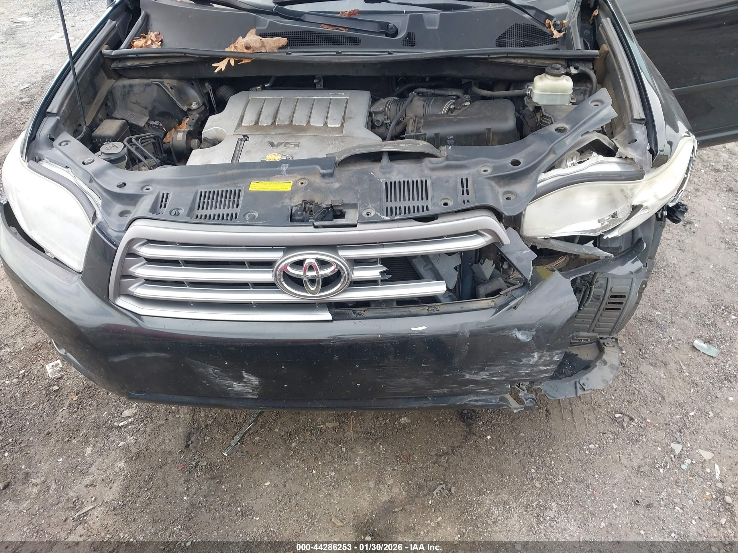 TOYOTA HIGHLANDER image 10