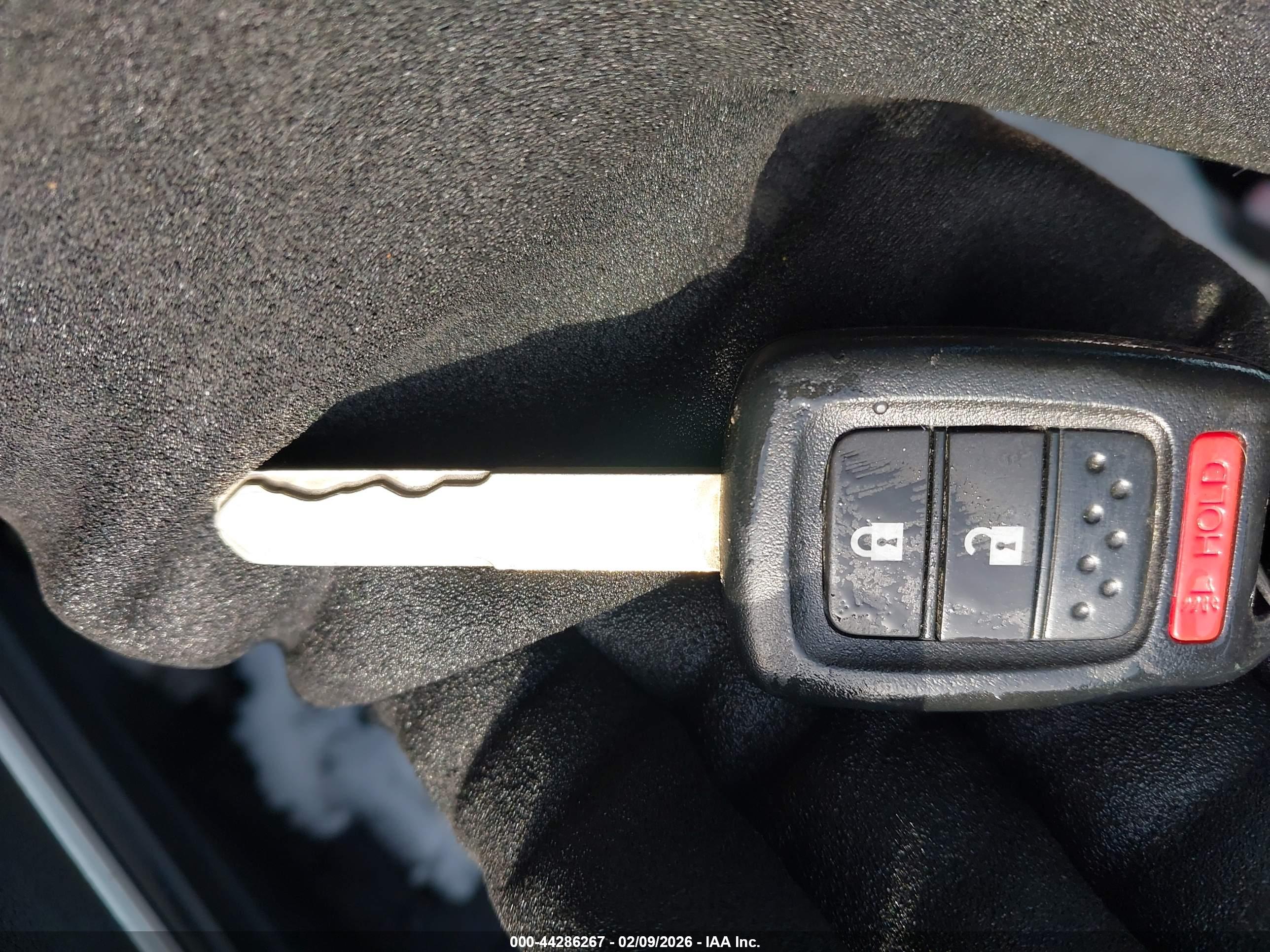 HONDA FIT image 11