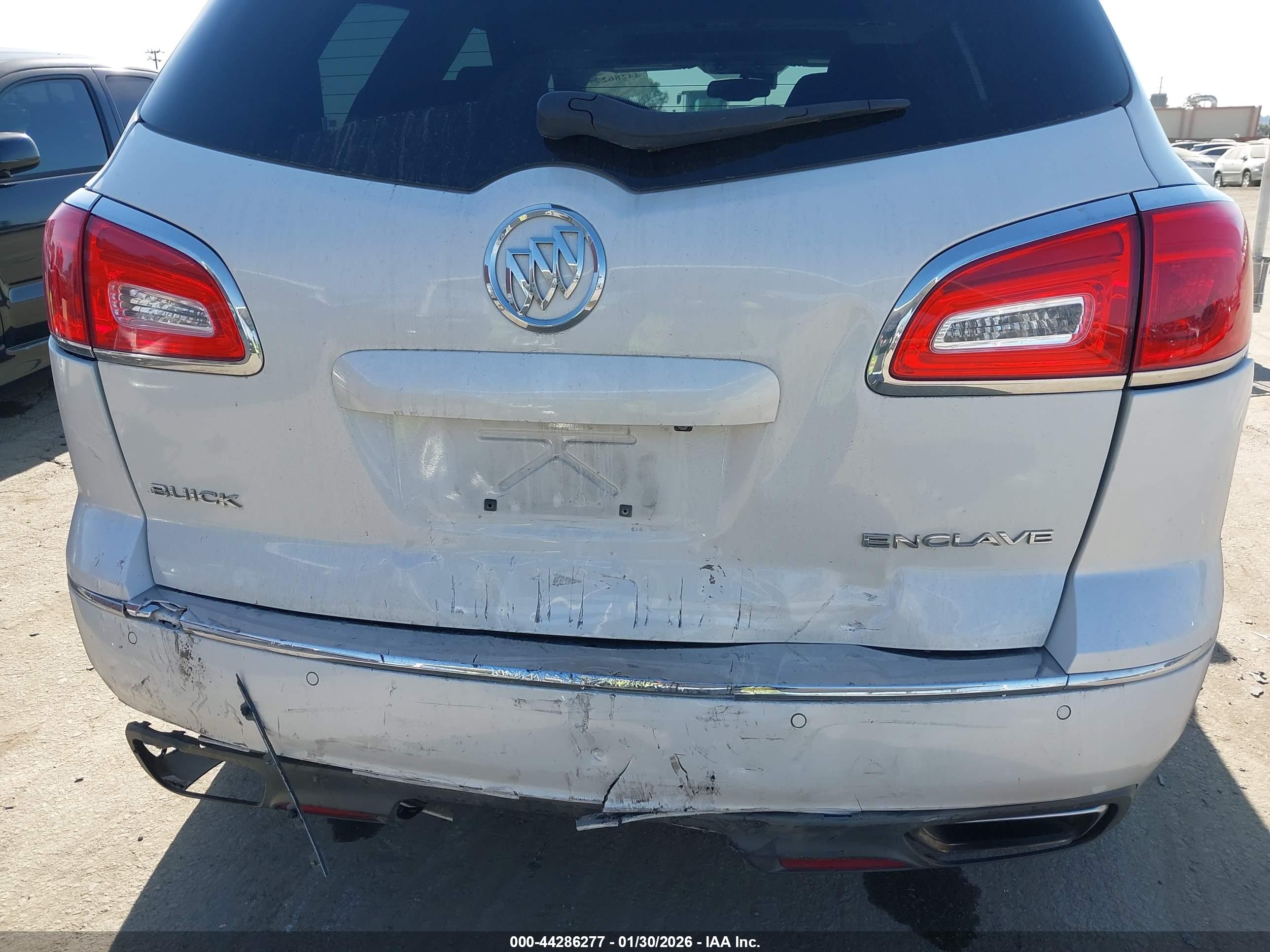 BUICK ENCLAVE image 6