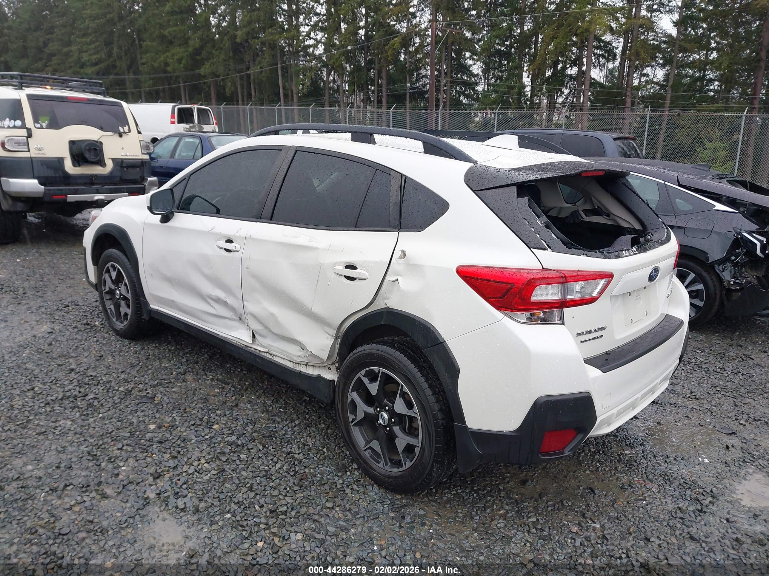 SUBARU CROSSTREK image 3