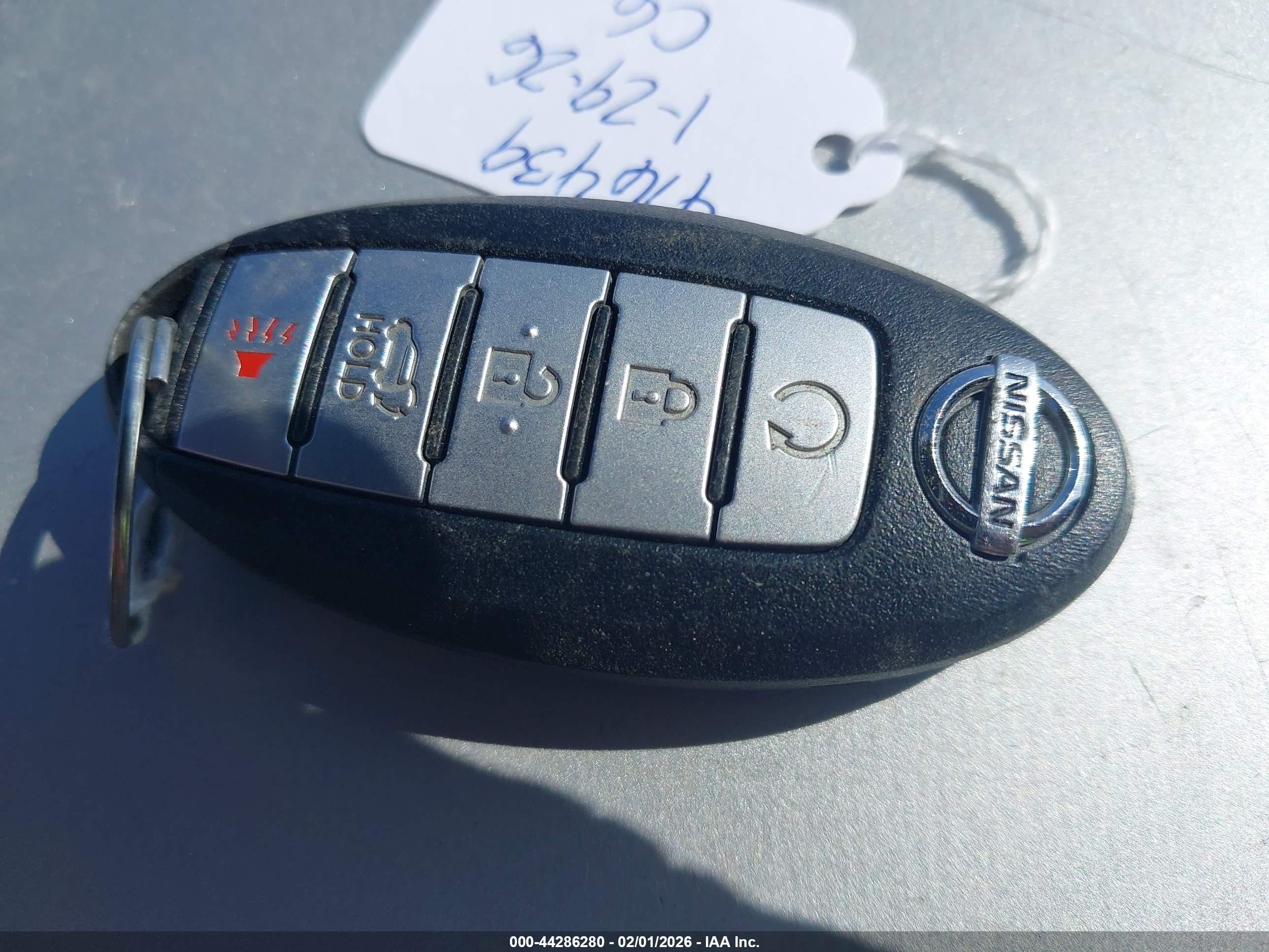 NISSAN MURANO image 11