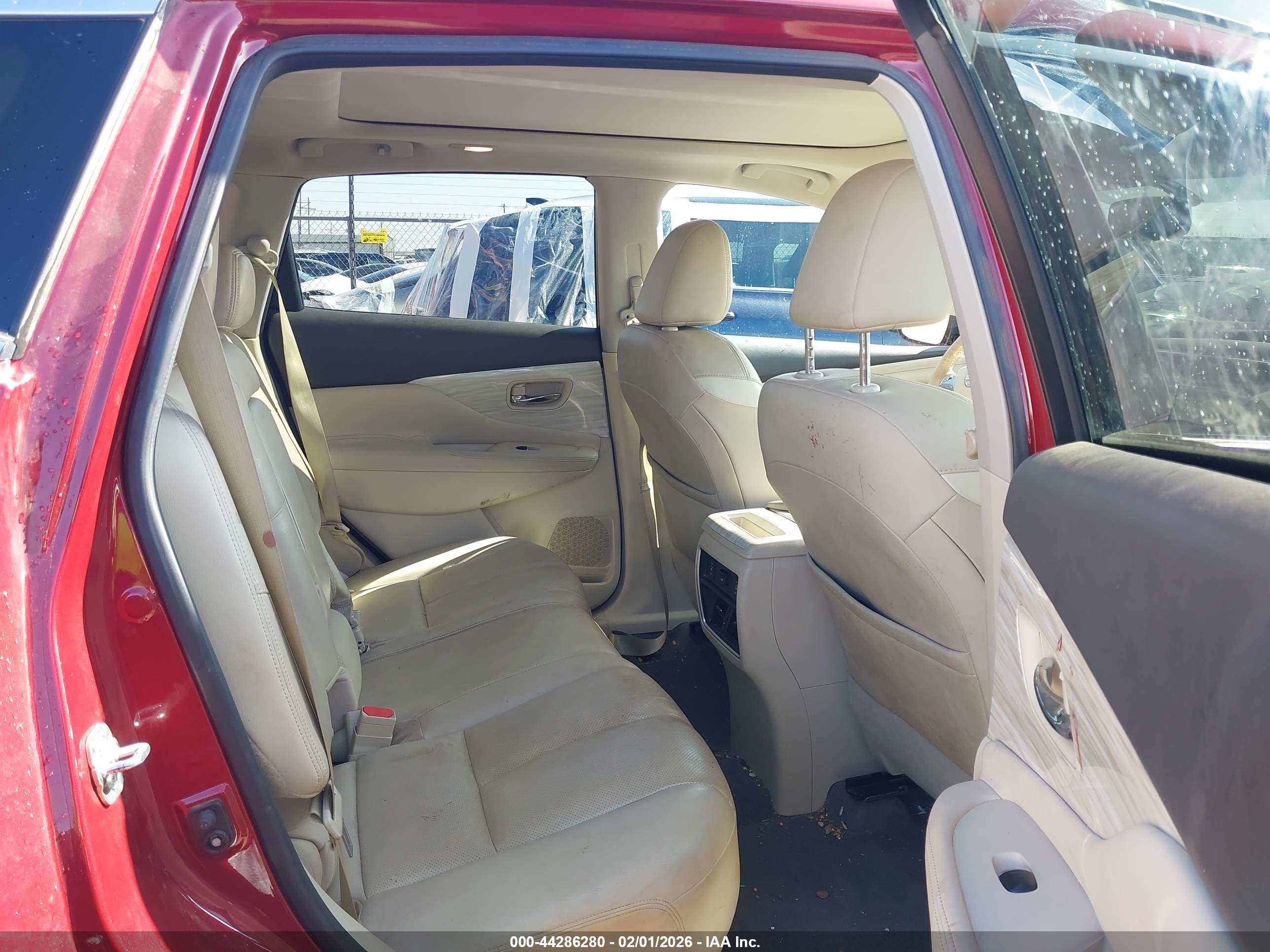 NISSAN MURANO image 8