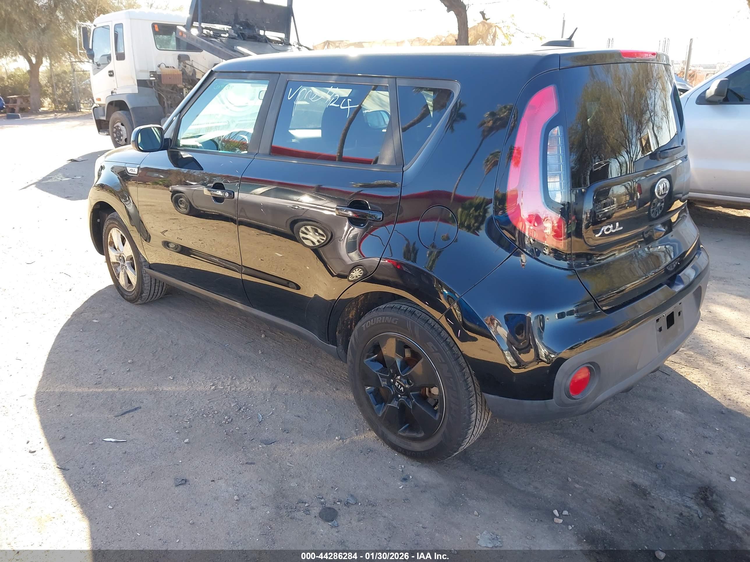 KIA SOUL image 3