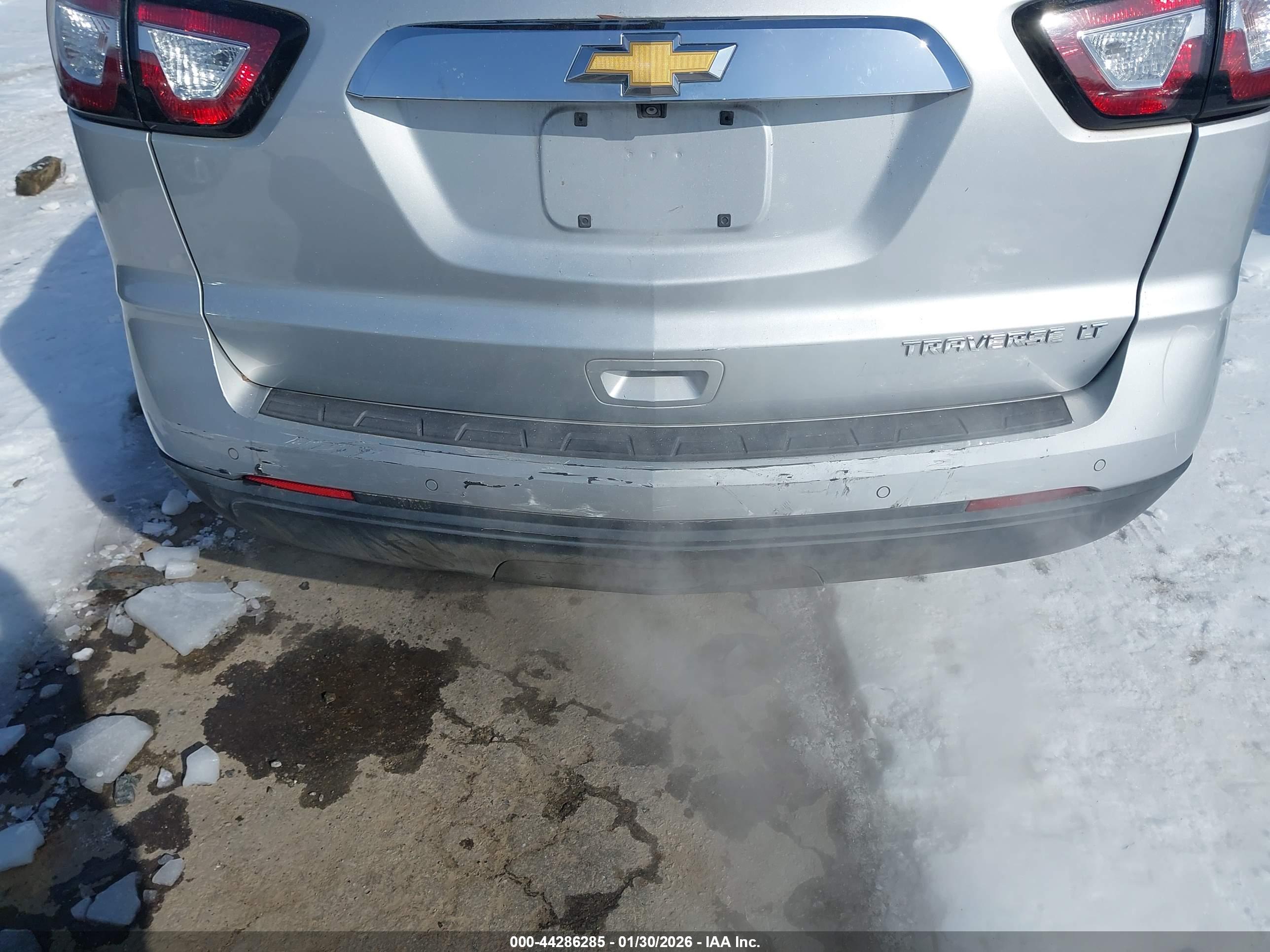 CHEVROLET TRAVERSE image 6