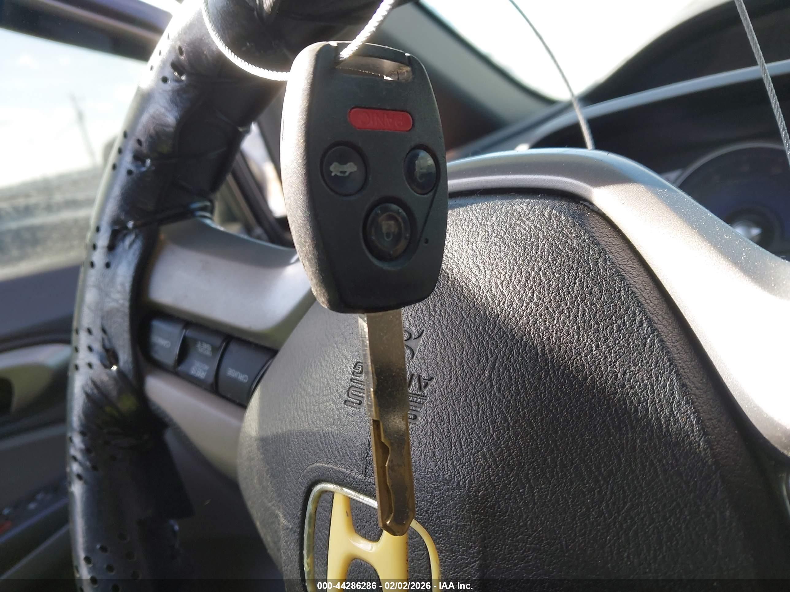 HONDA CIVIC image 11