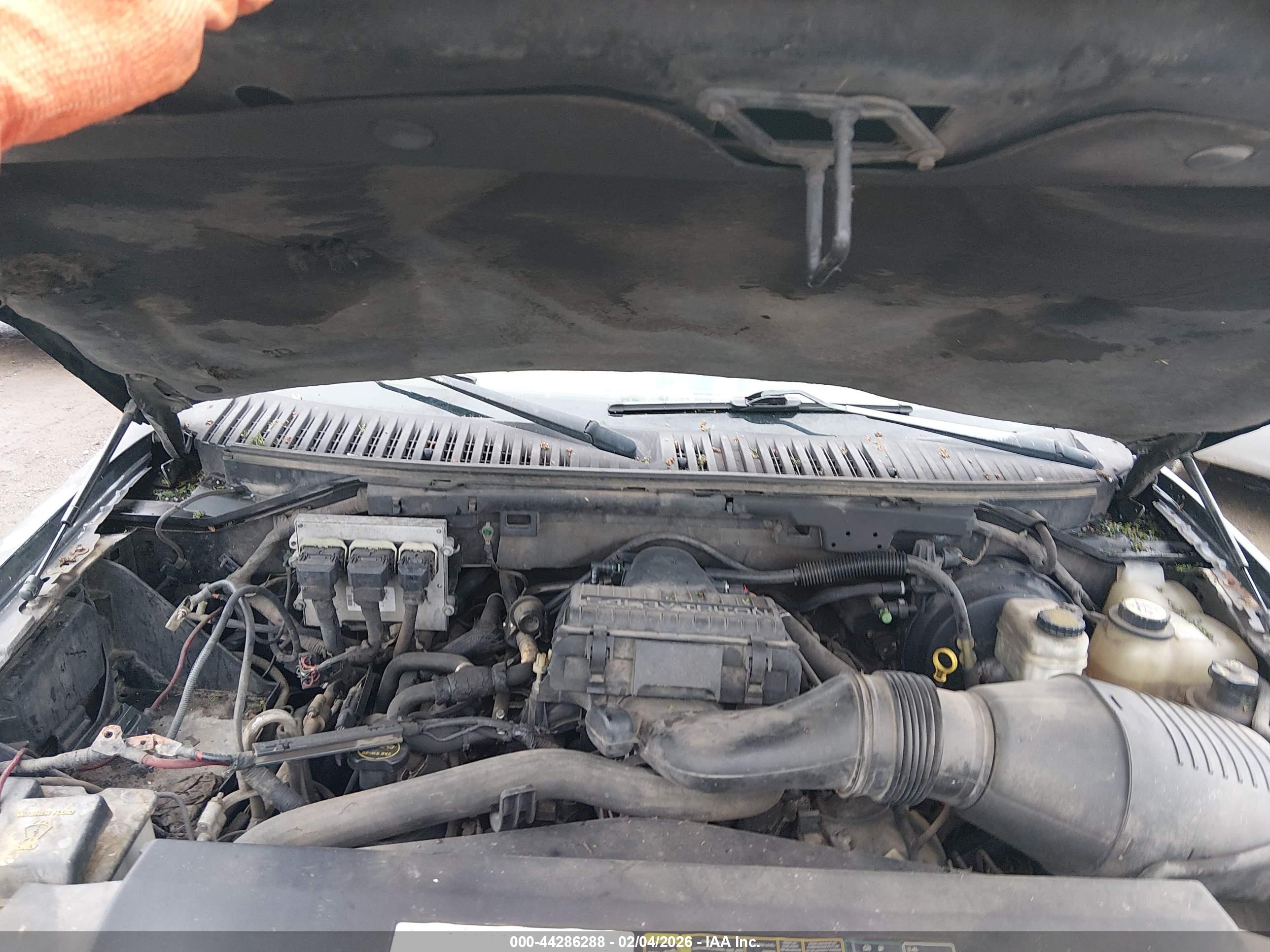 FORD EXPEDITION image 10
