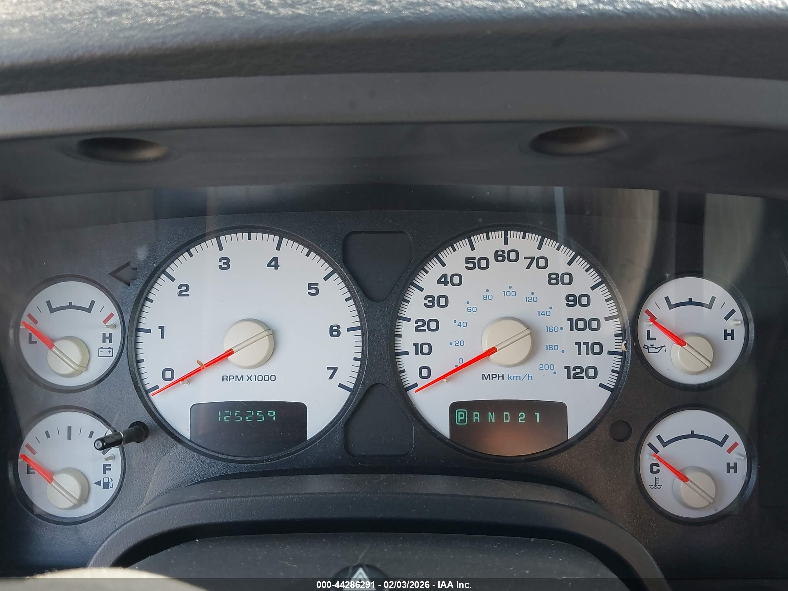 DODGE RAM image 7