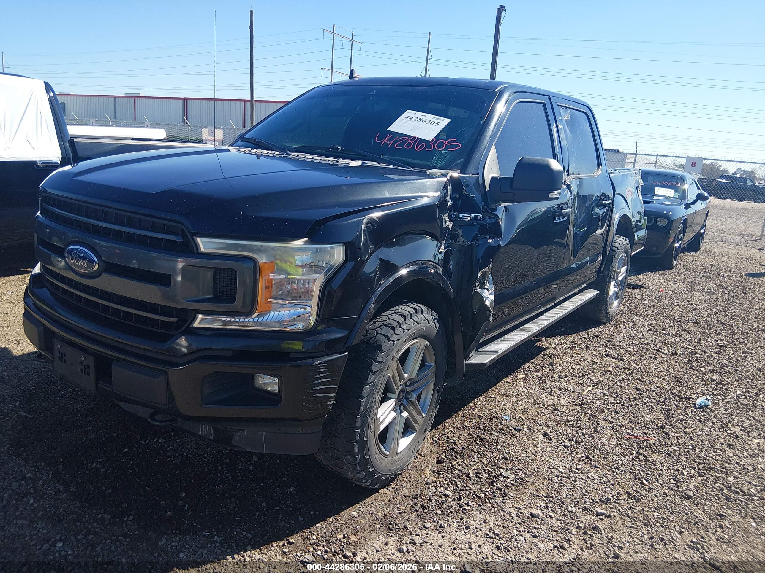 FORD F-150 image 2