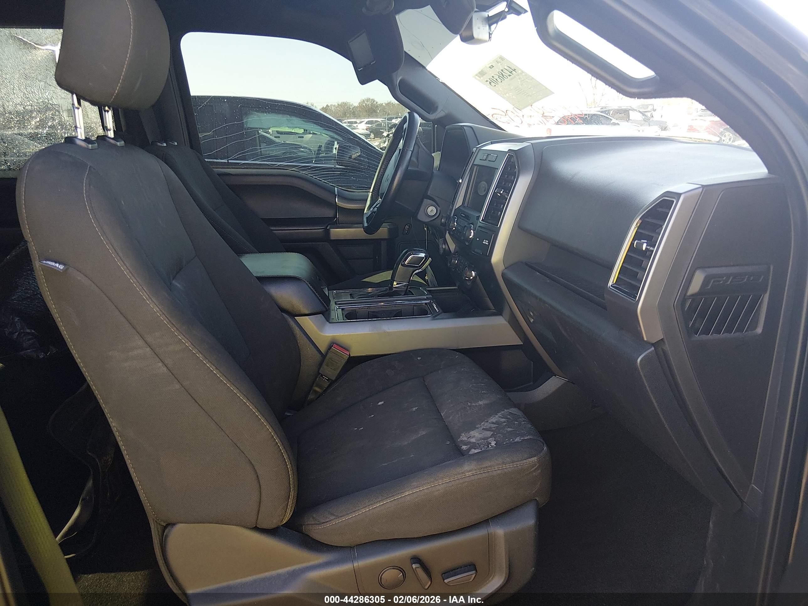 FORD F-150 image 5