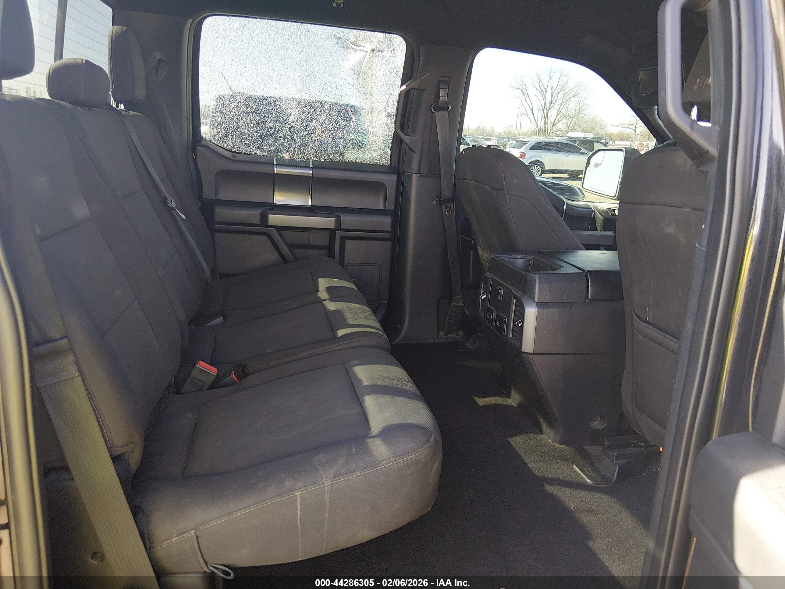 FORD F-150 image 8