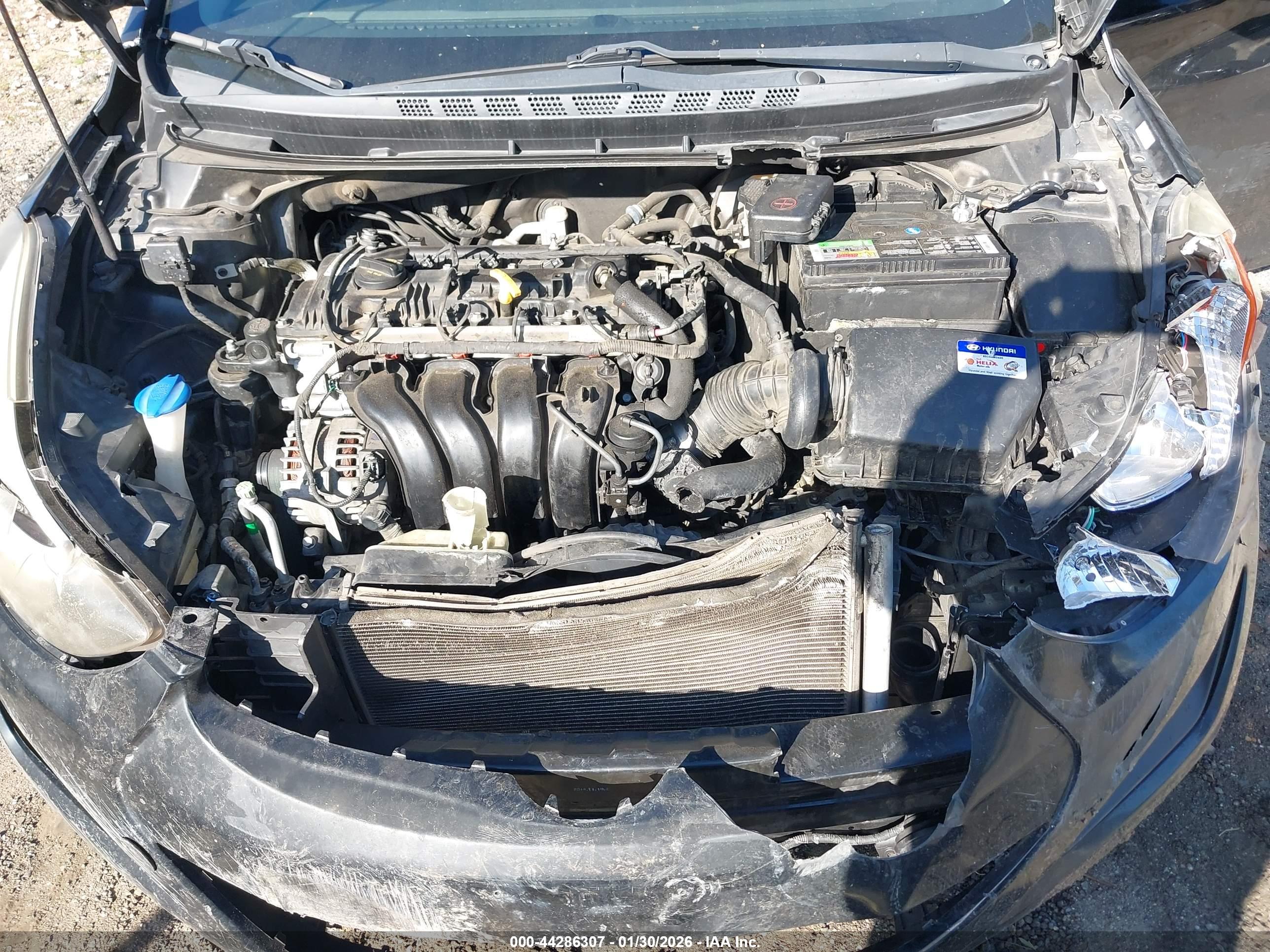 HYUNDAI ELANTRA image 10