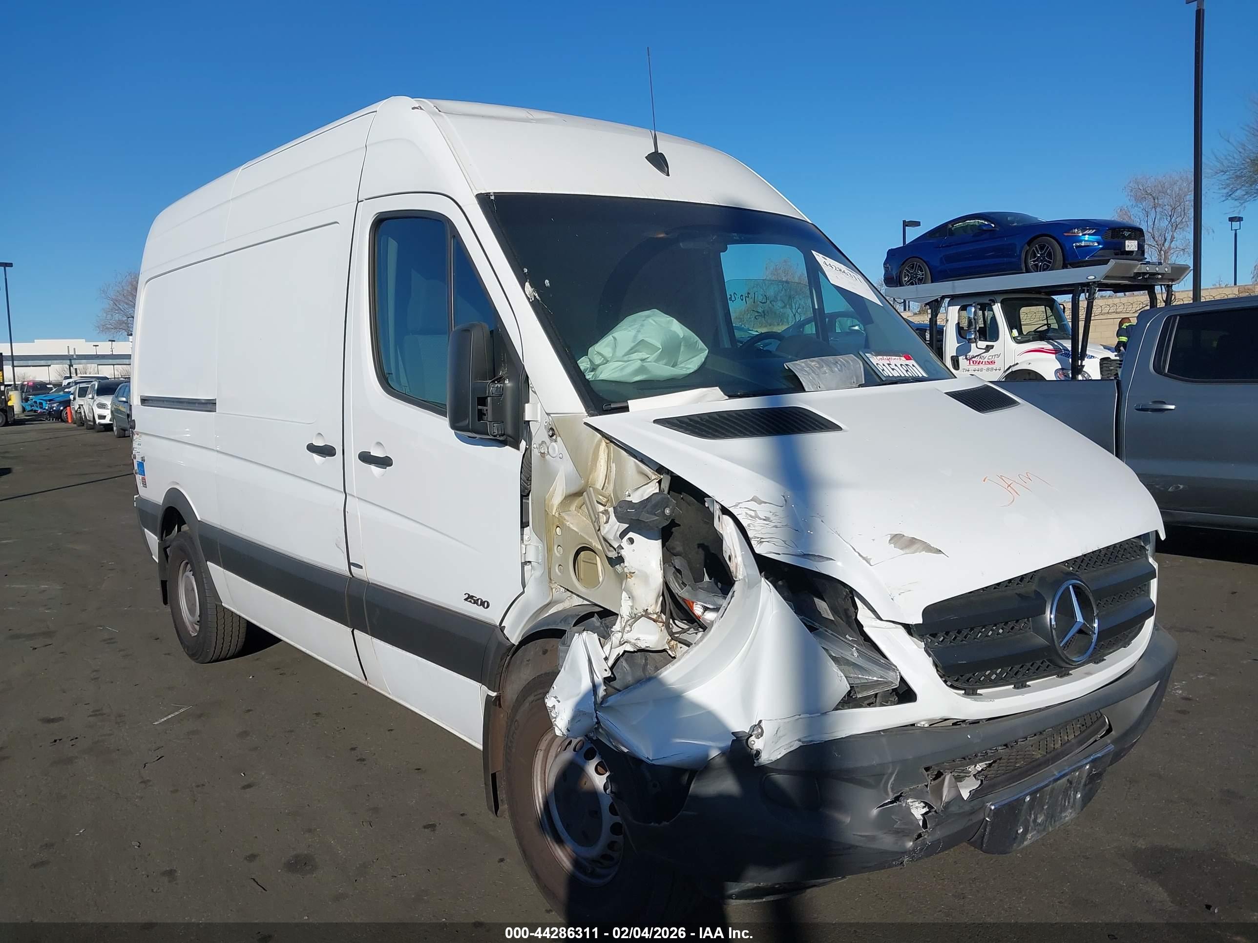 MERCEDES-BENZ SPRINTER image 6
