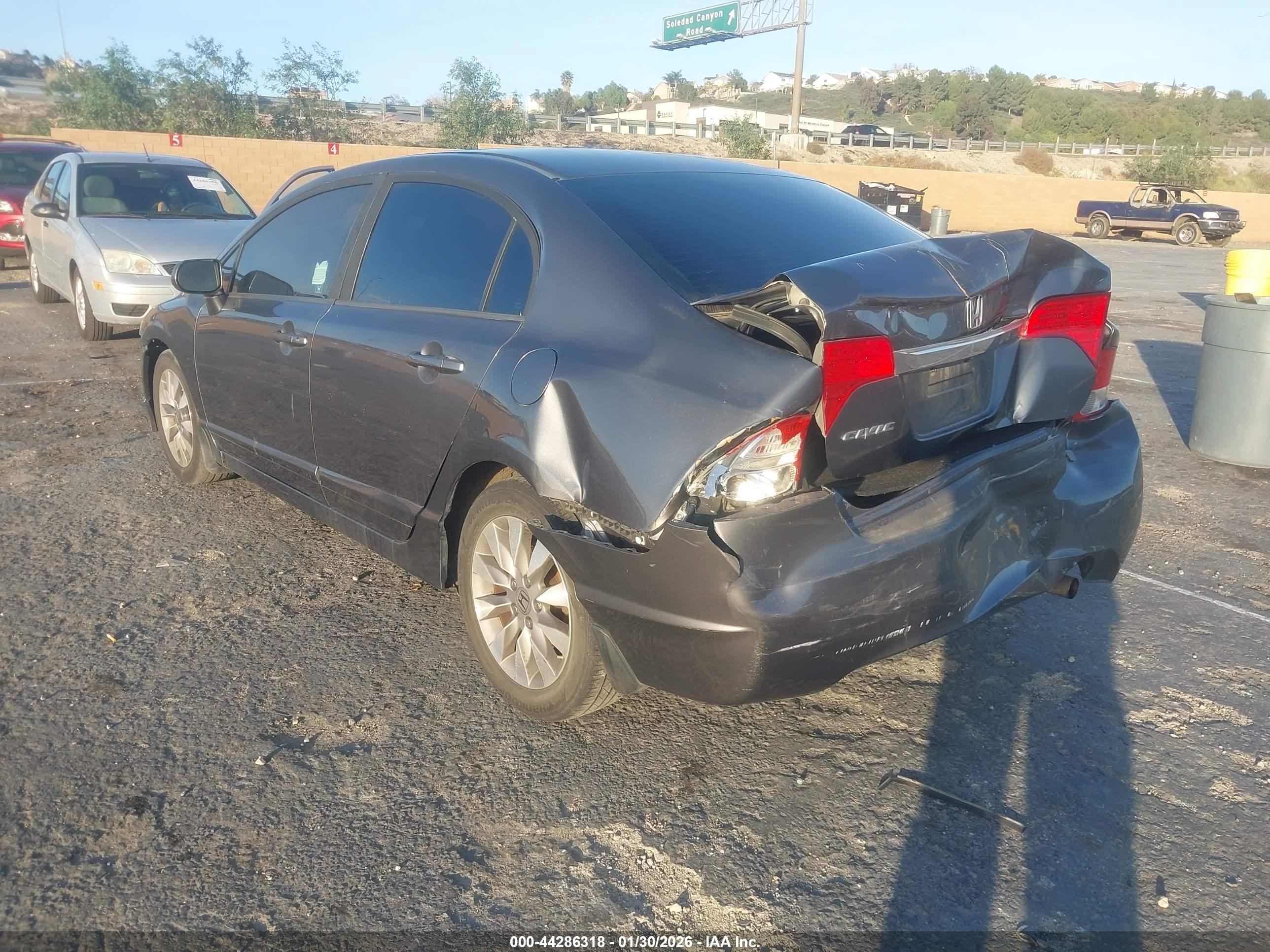 HONDA CIVIC image 3